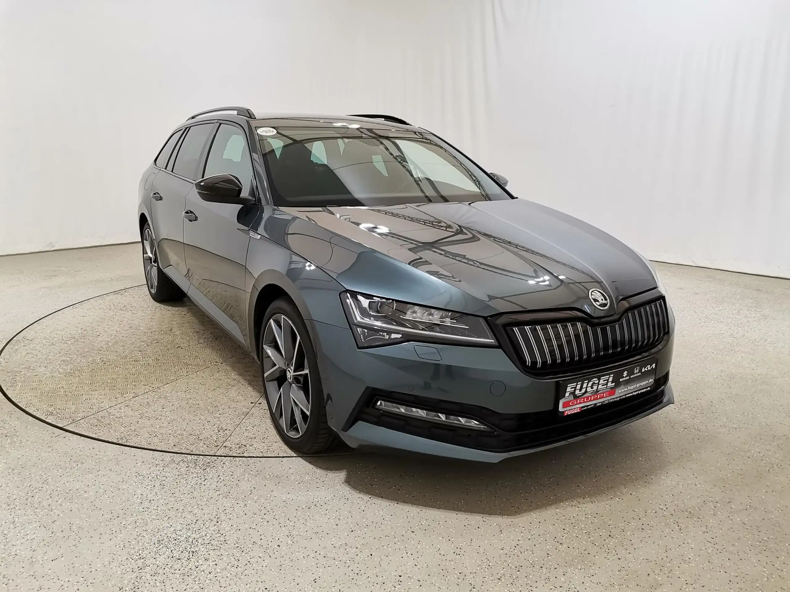 Skoda - Superb