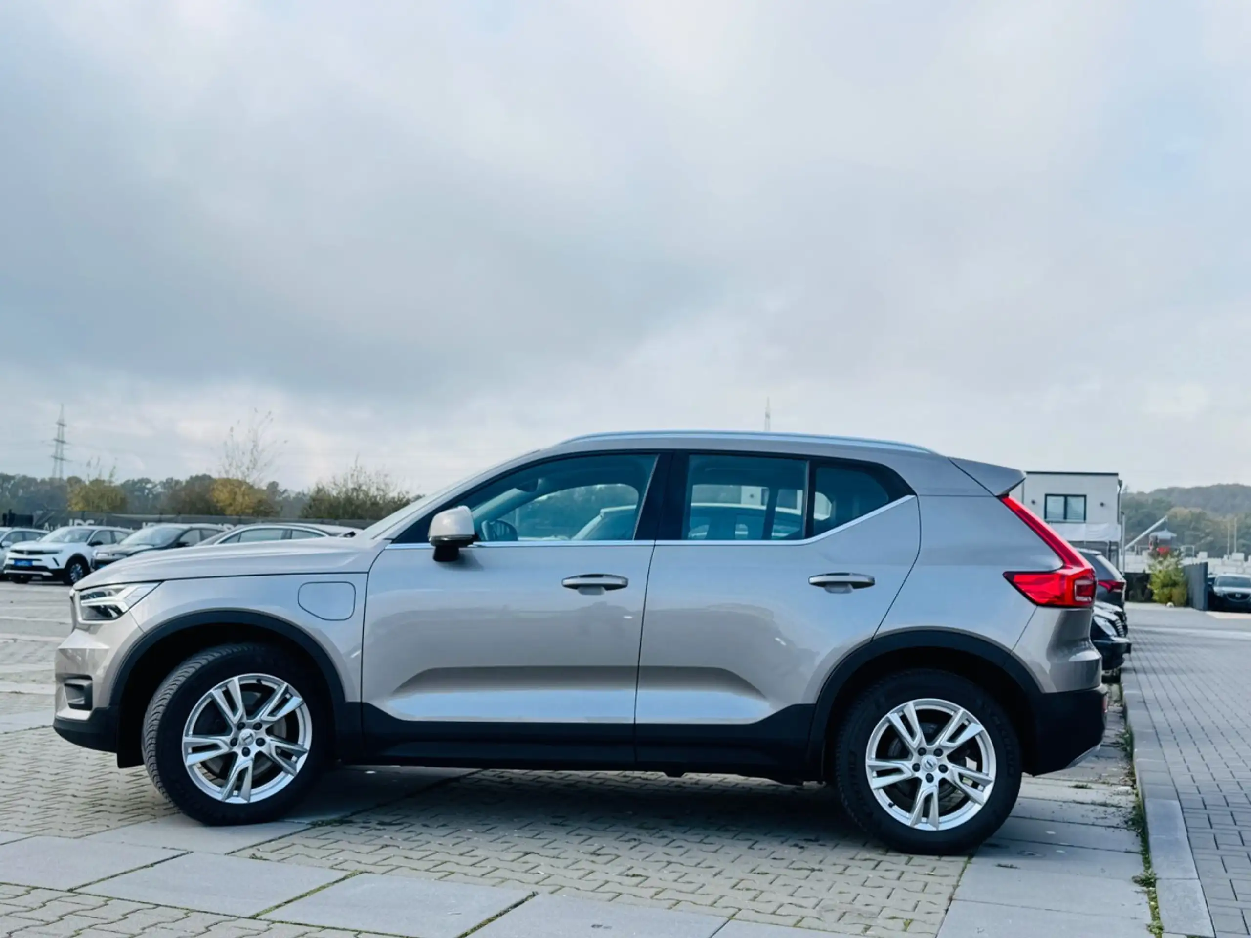 Volvo - XC40