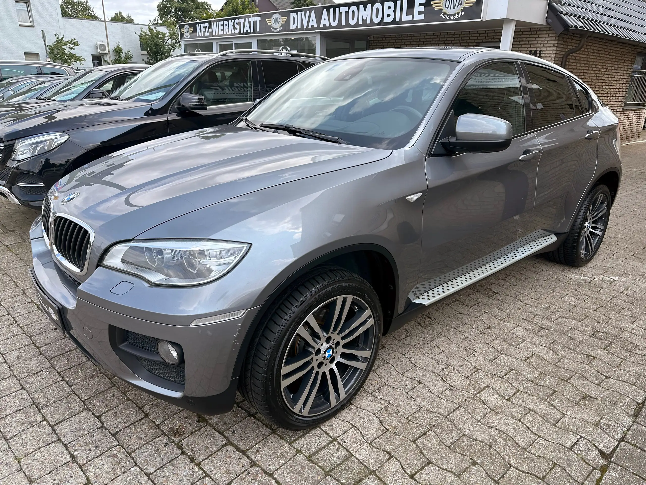 BMW - X6