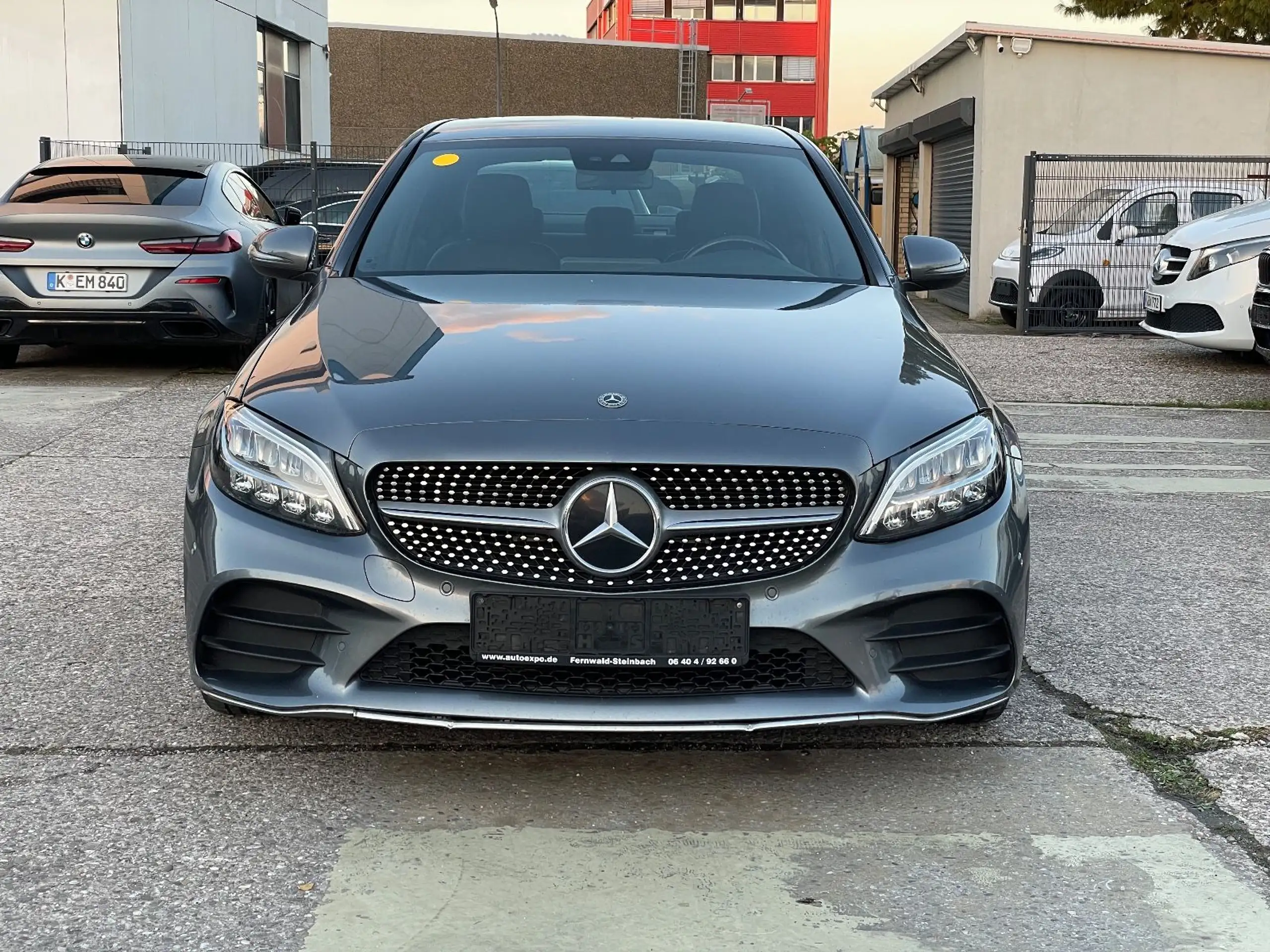 Mercedes-Benz - C 220