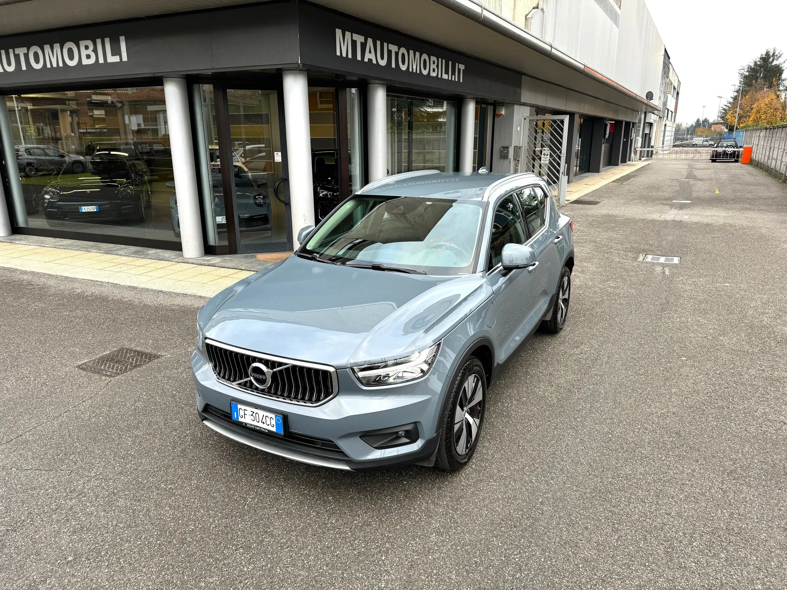 Volvo - XC40