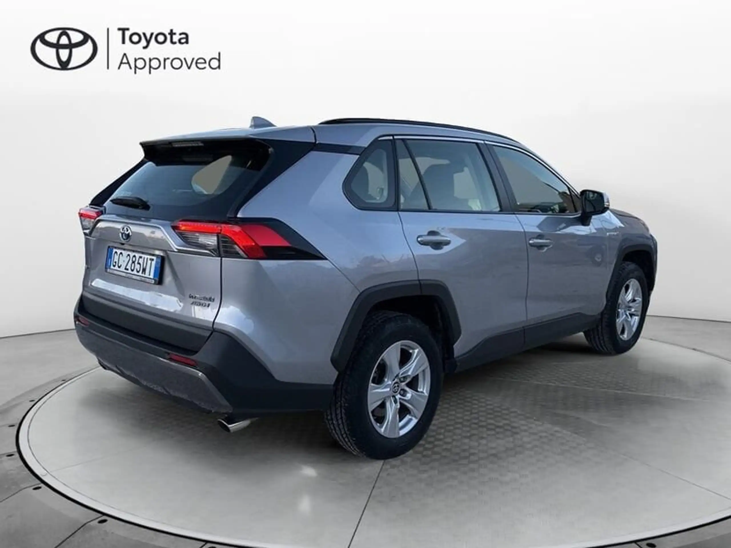 Toyota - RAV 4