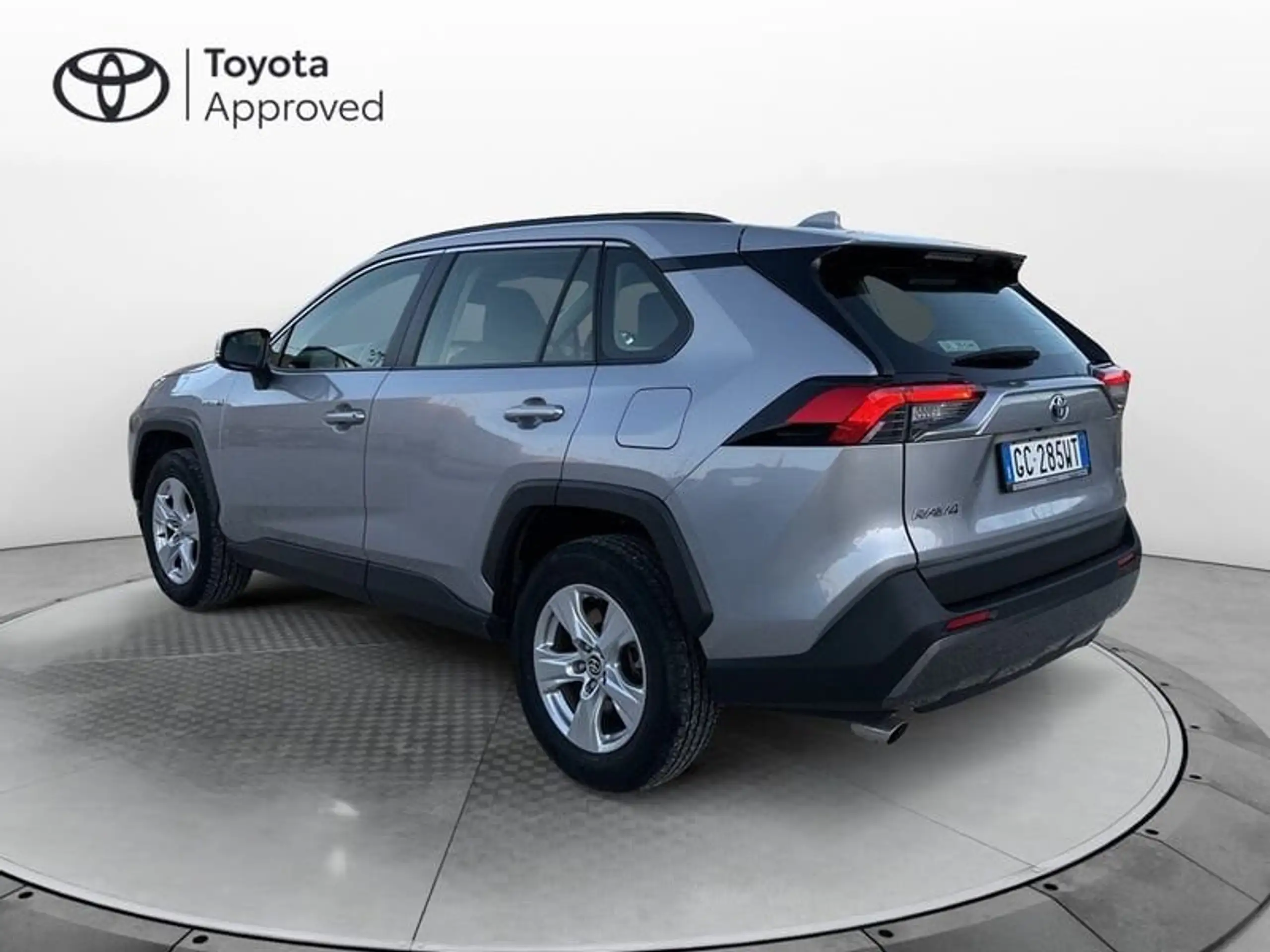 Toyota - RAV 4