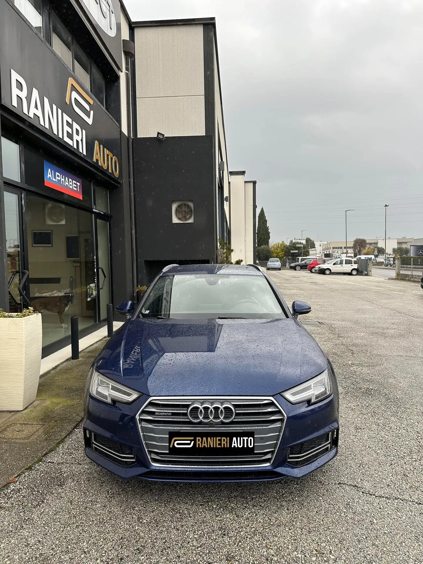 Audi - A4