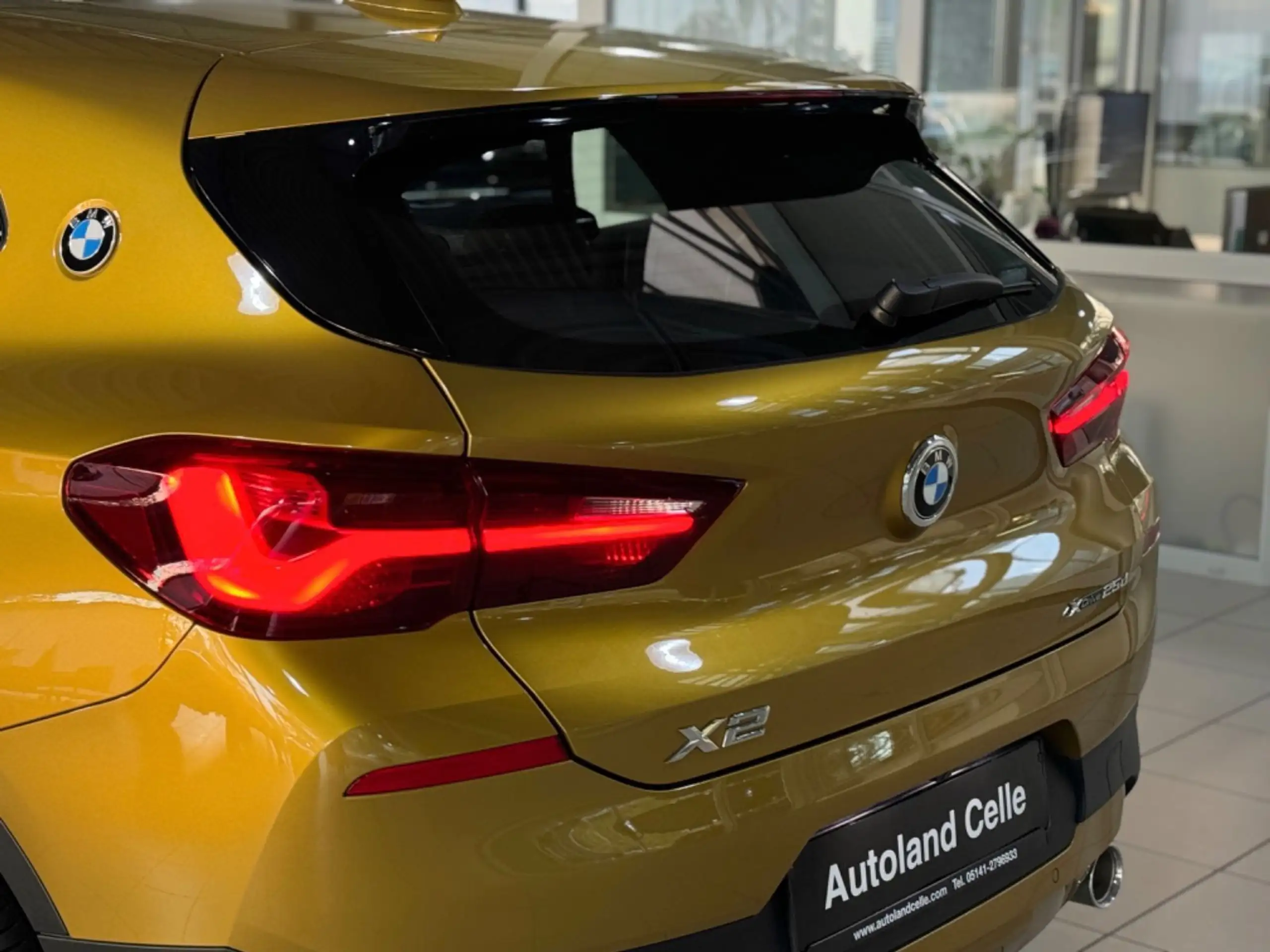 BMW - X2