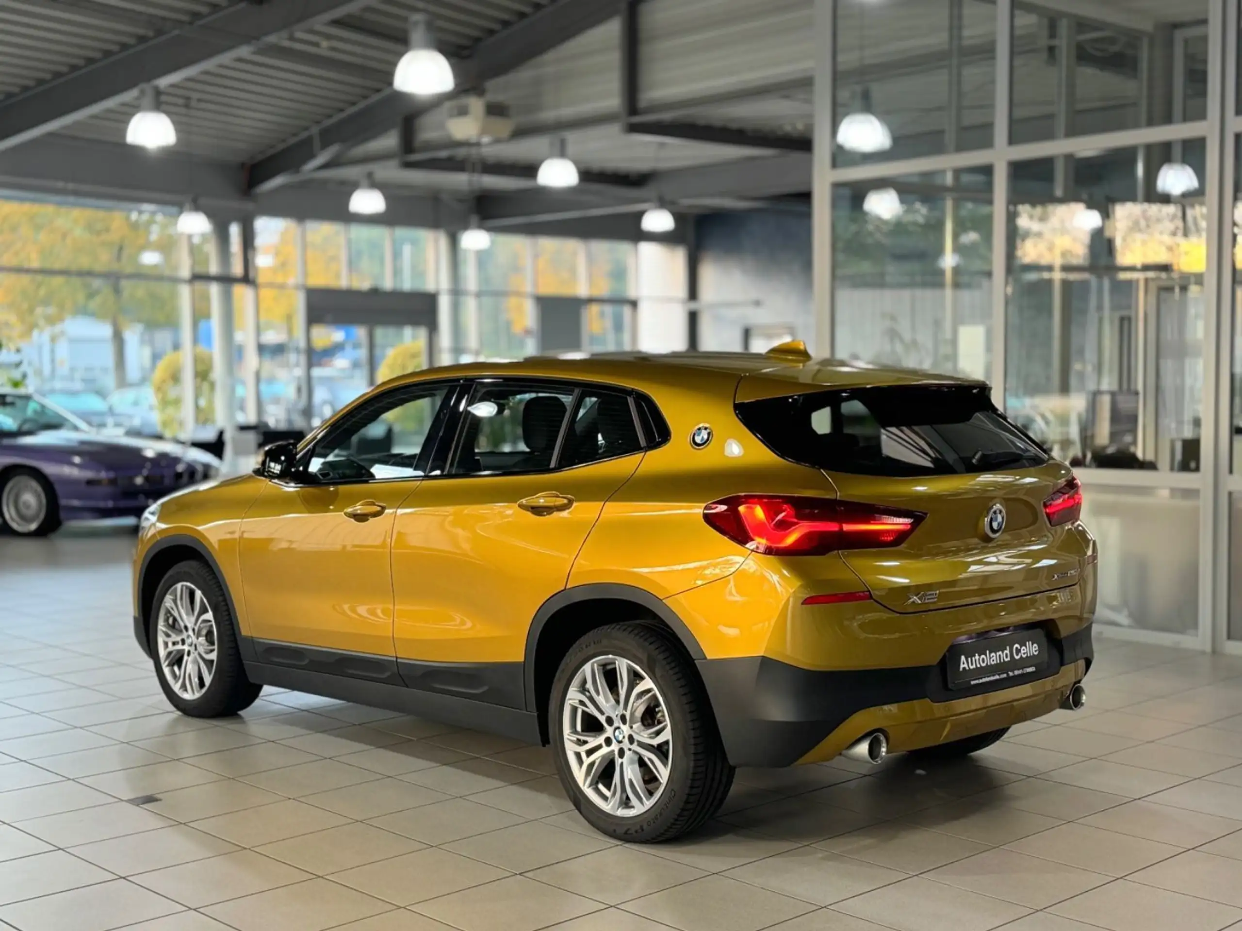 BMW - X2