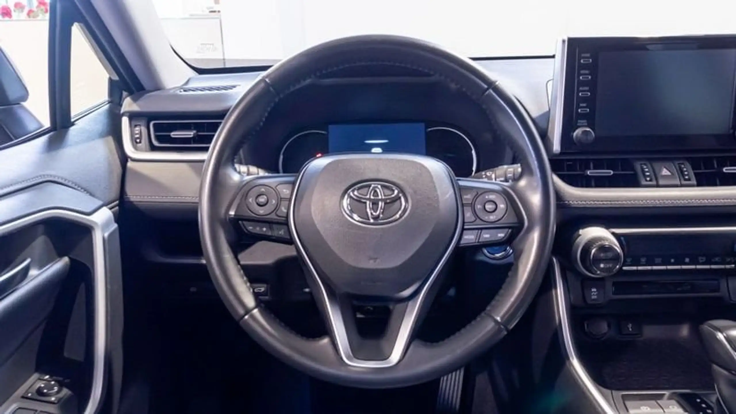 Toyota - RAV 4