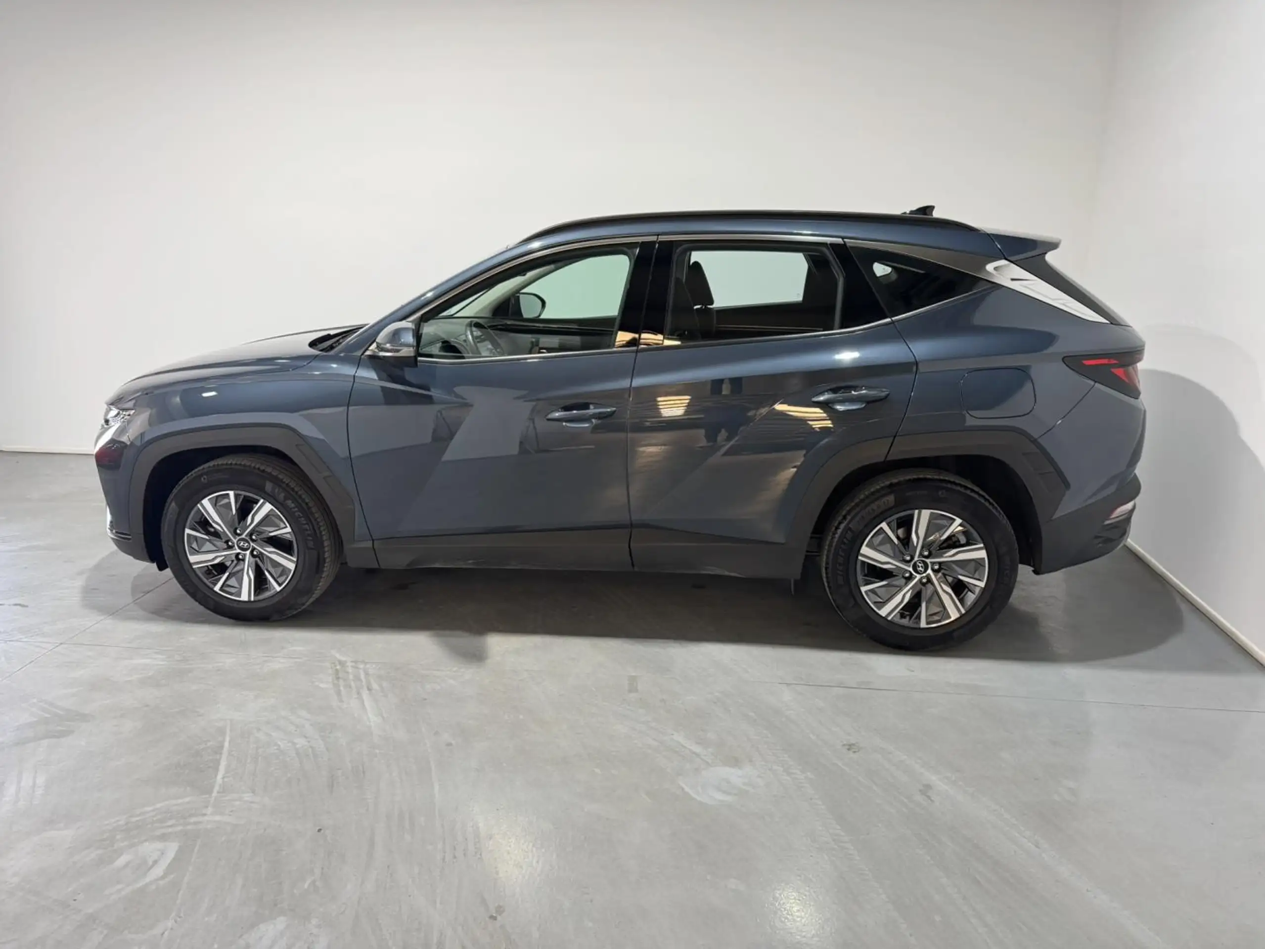 Hyundai - TUCSON