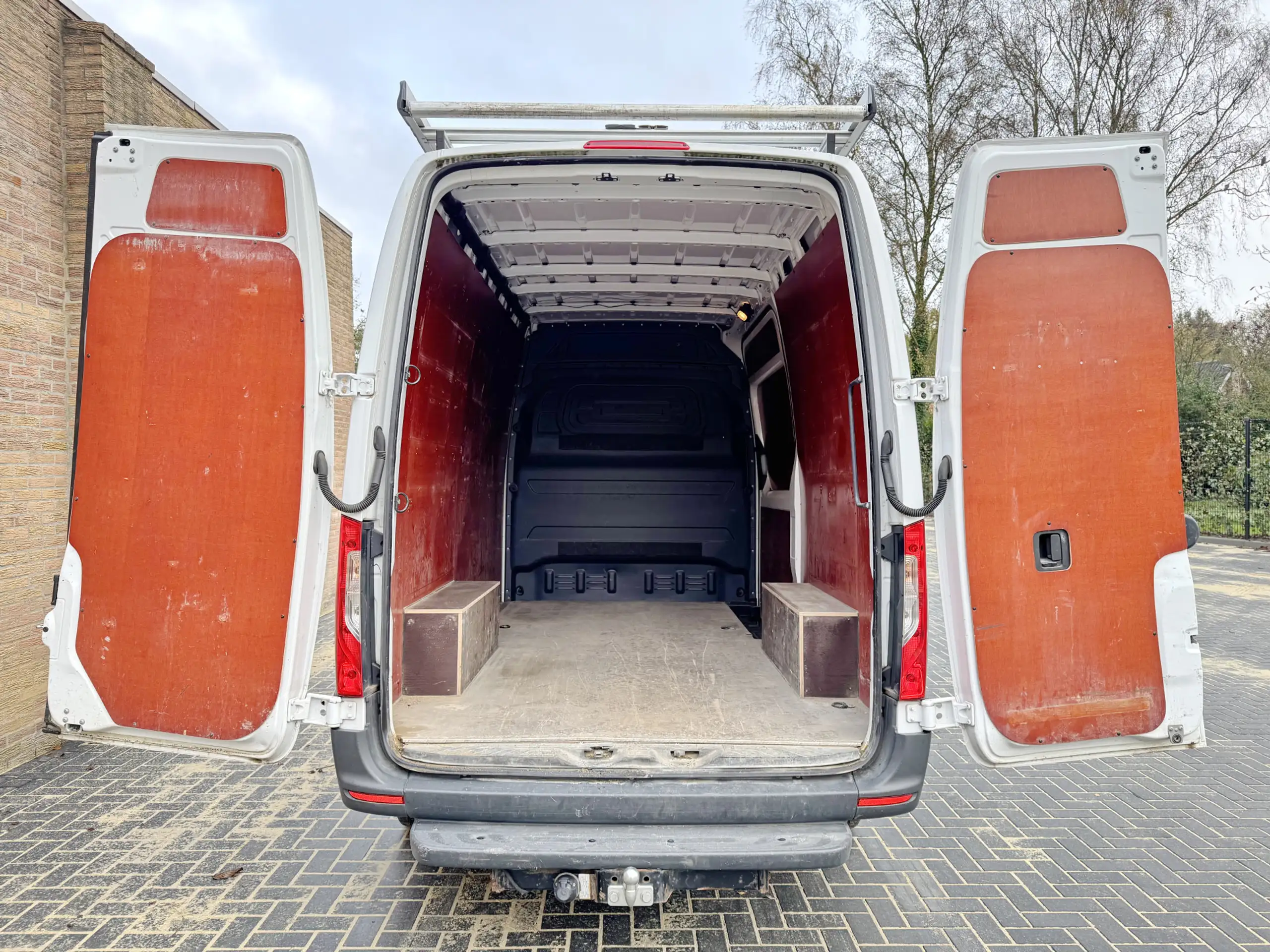 Mercedes-Benz - Sprinter