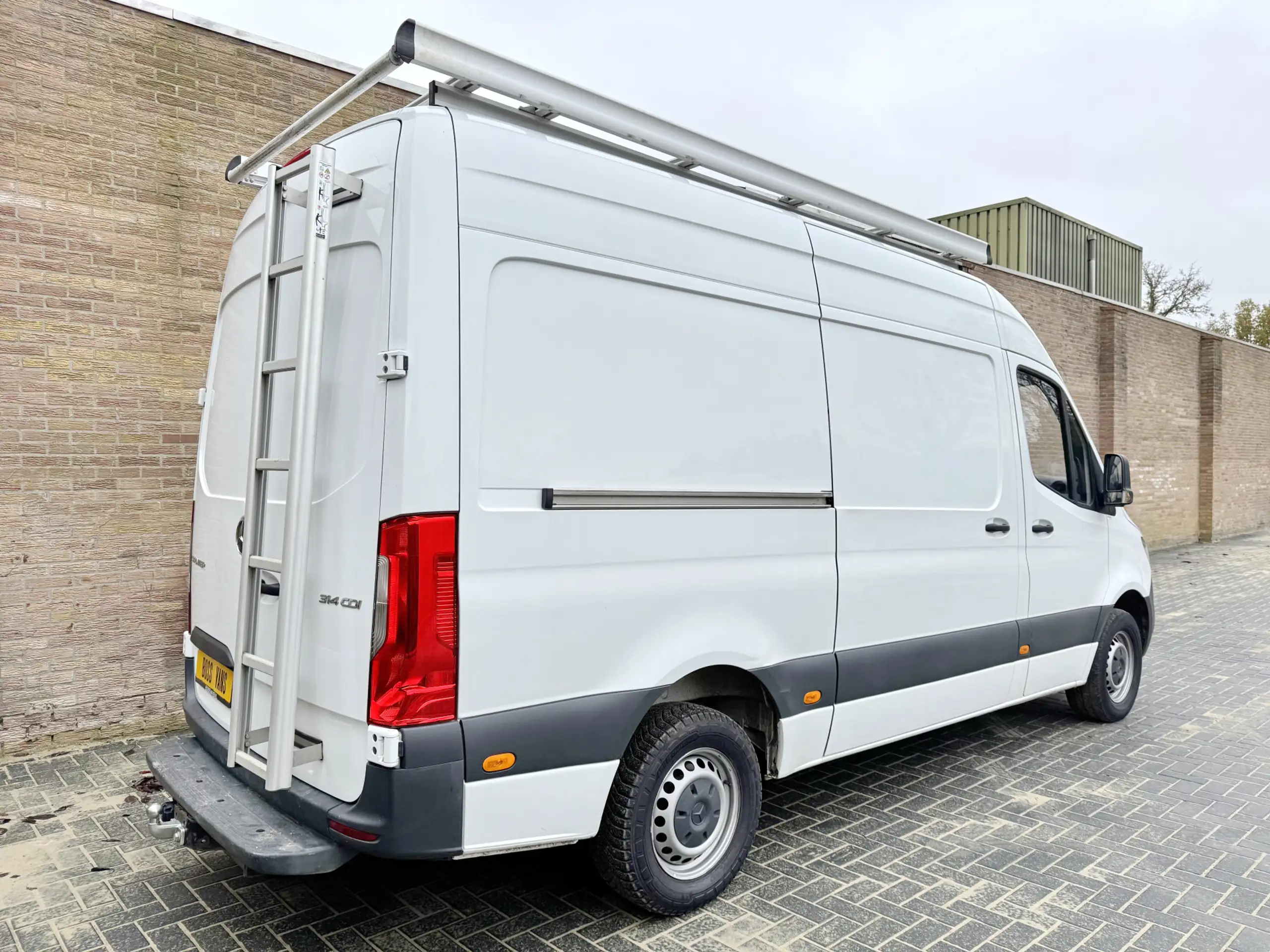 Mercedes-Benz - Sprinter