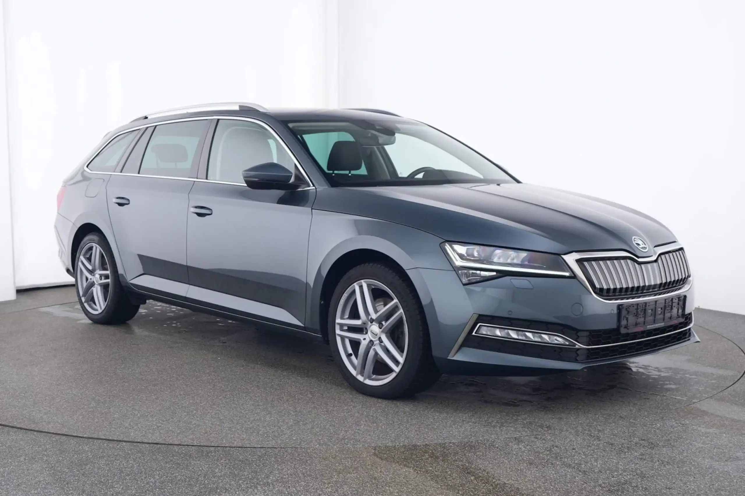 Skoda - Superb