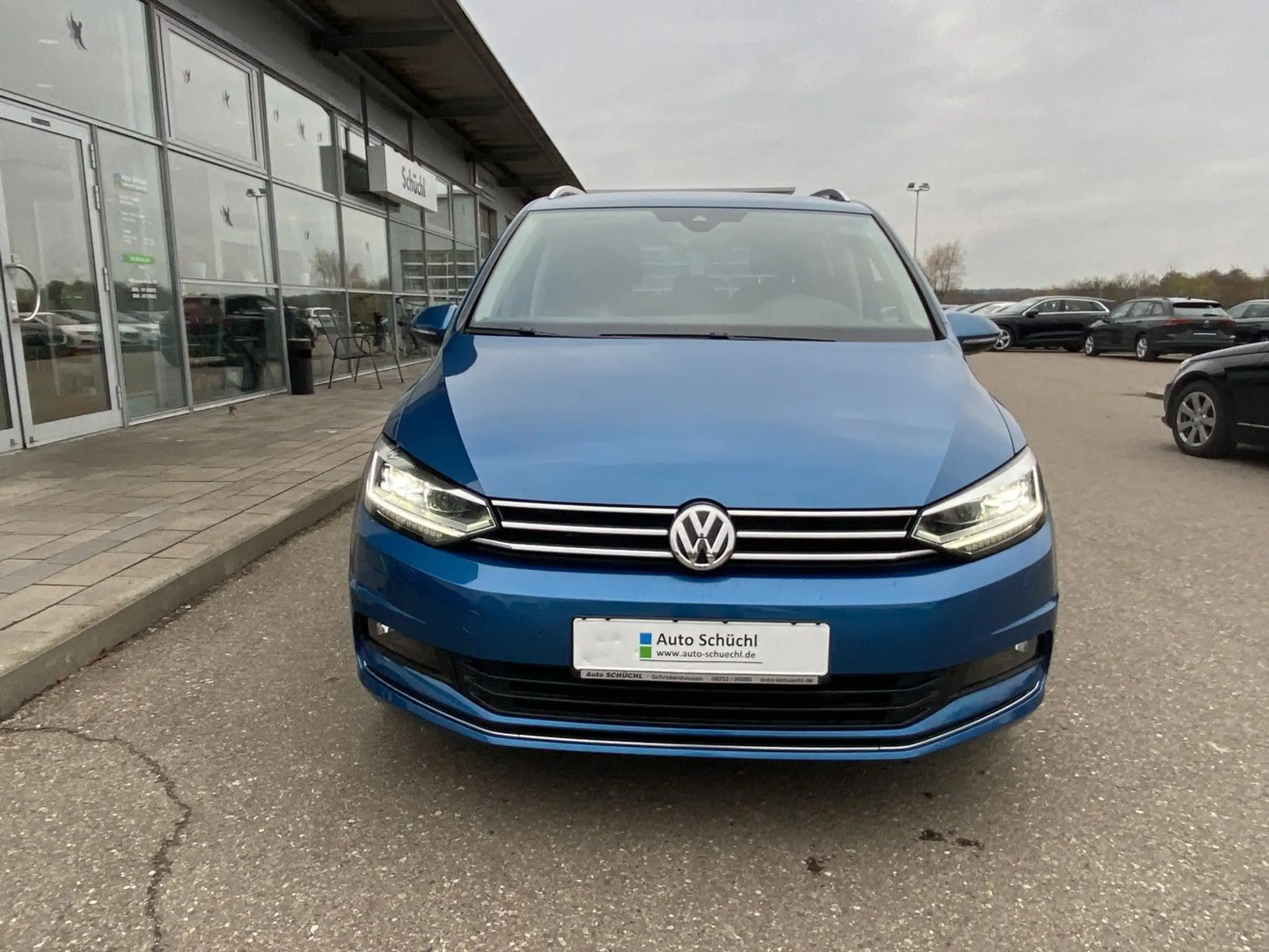 Volkswagen - Touran