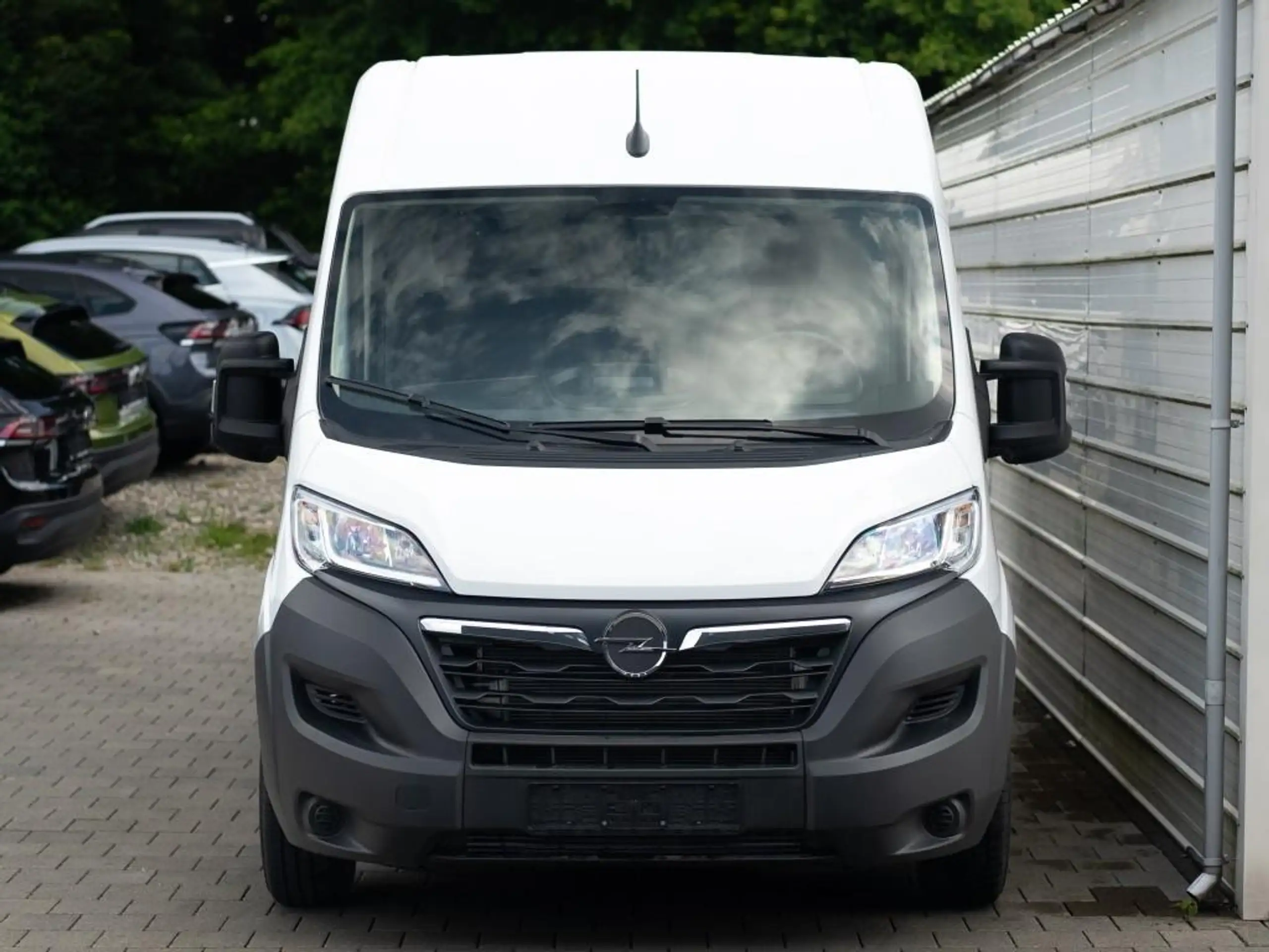 Opel - Movano