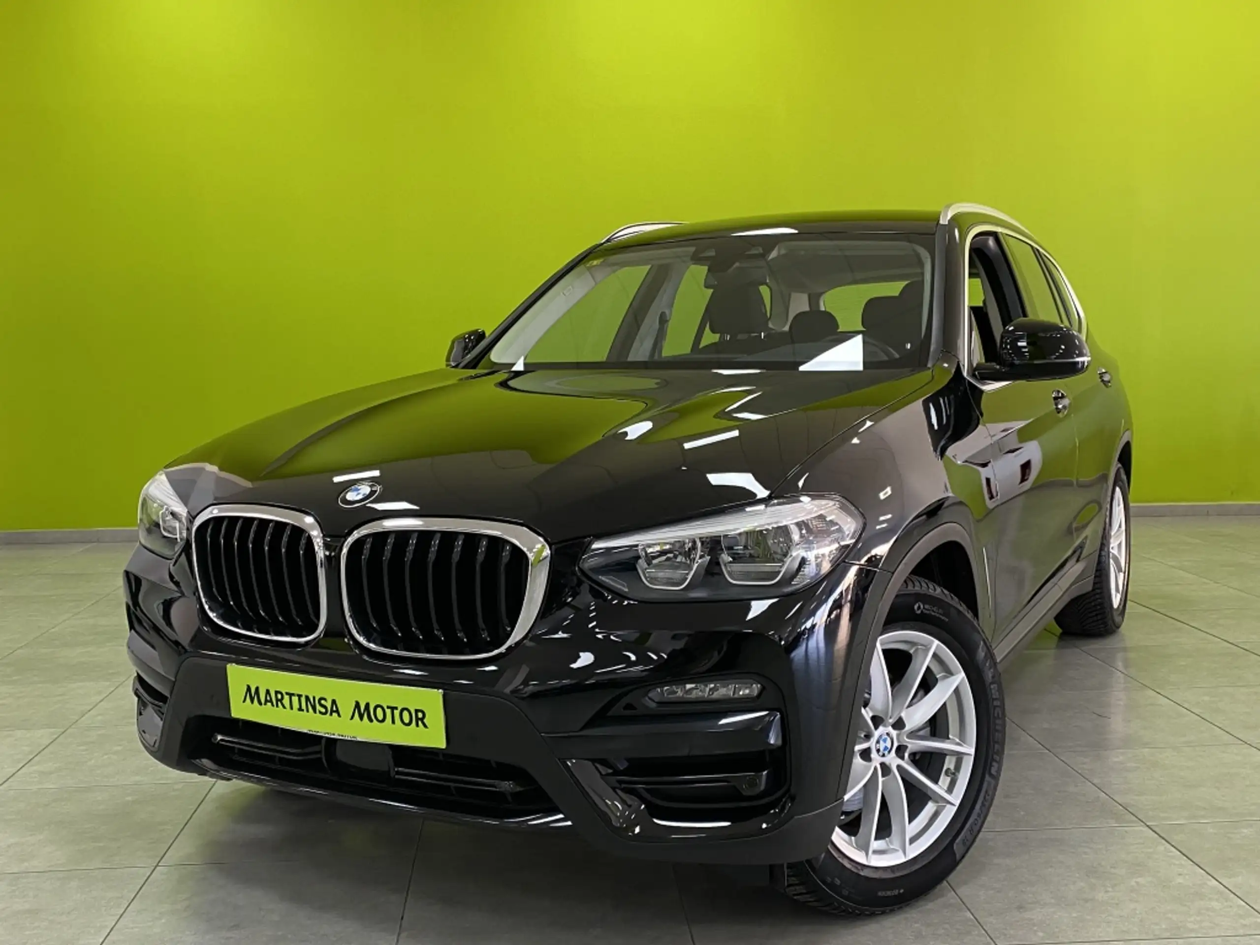 BMW - X3