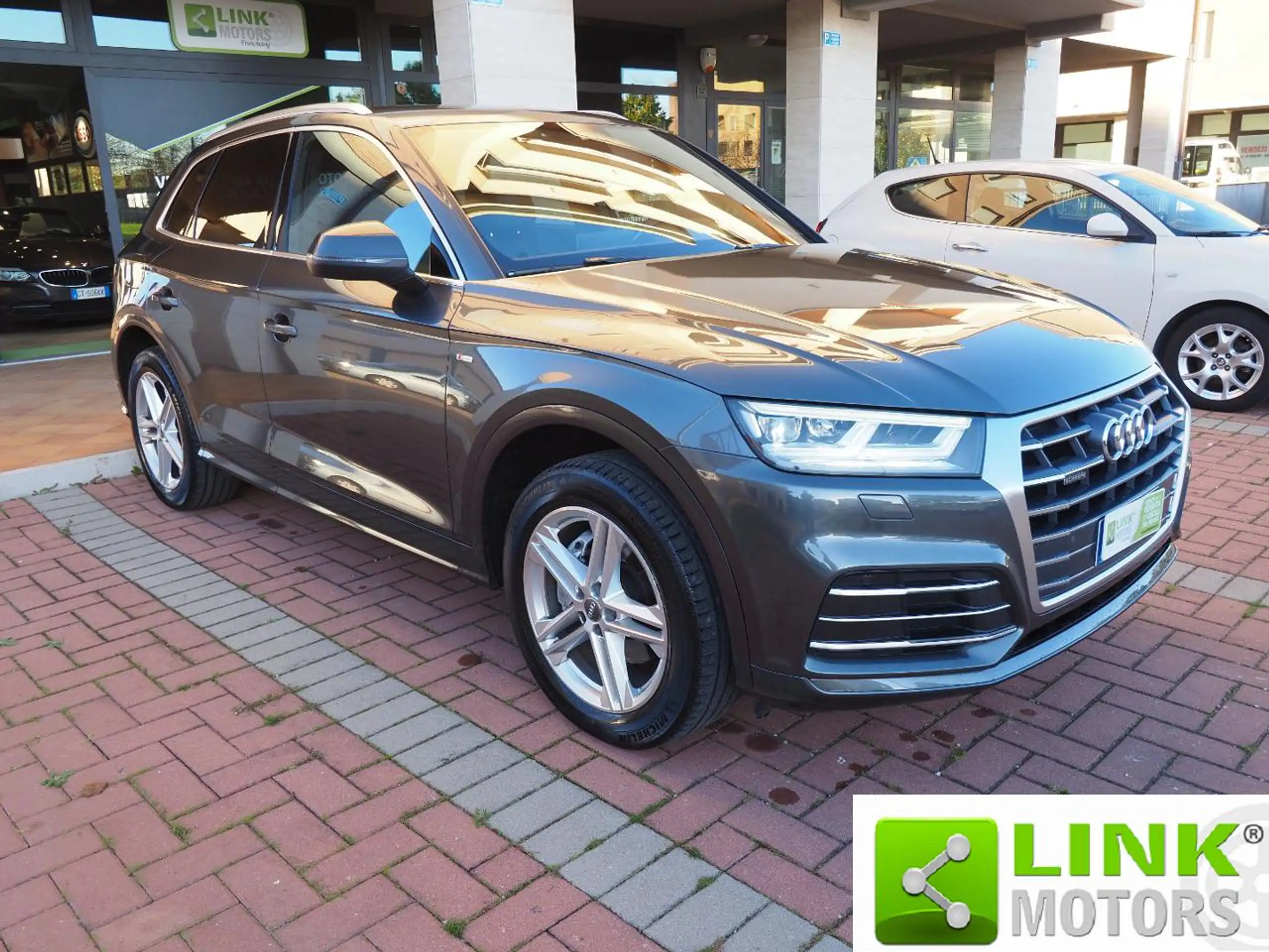 Audi - Q5