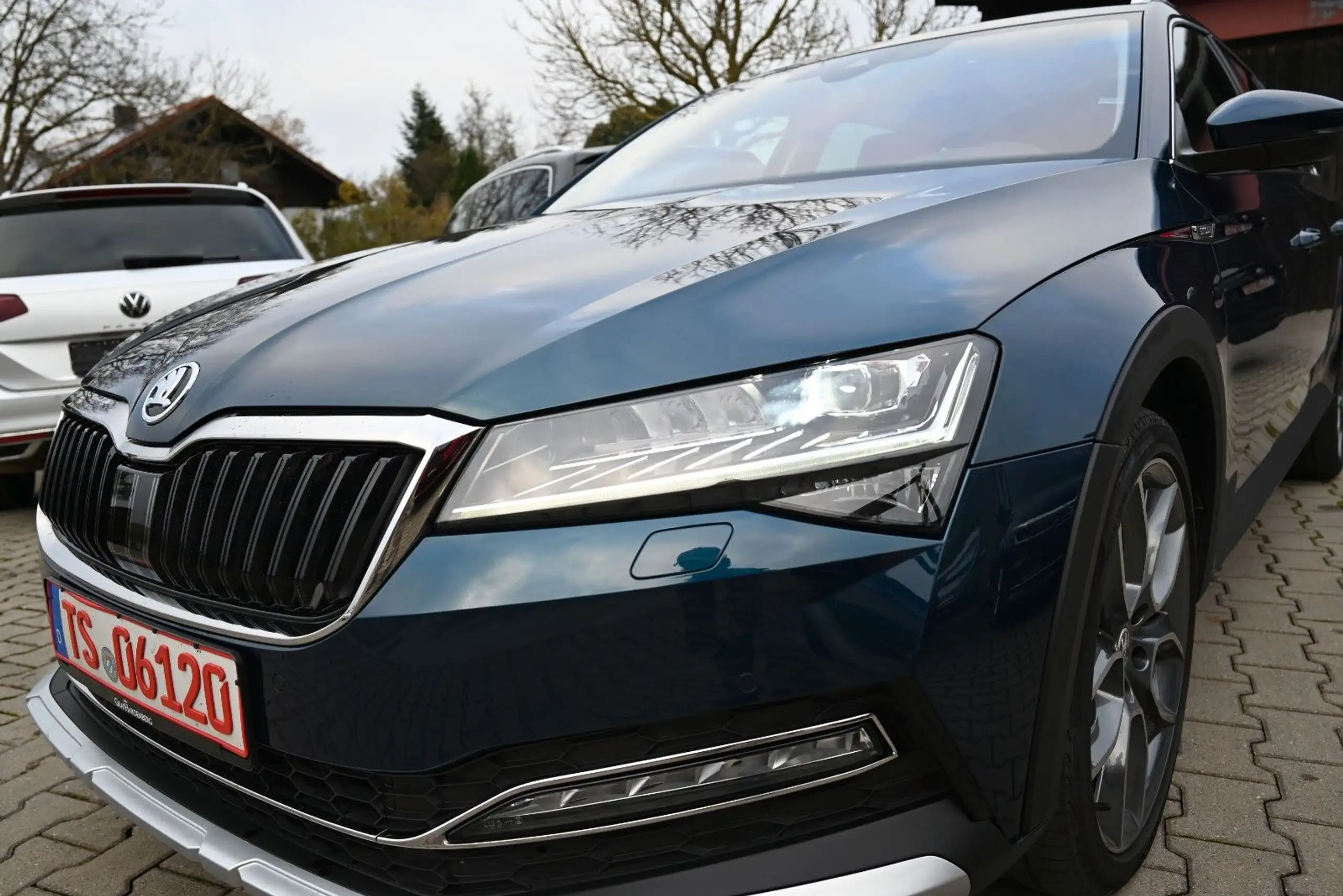 Skoda - Superb