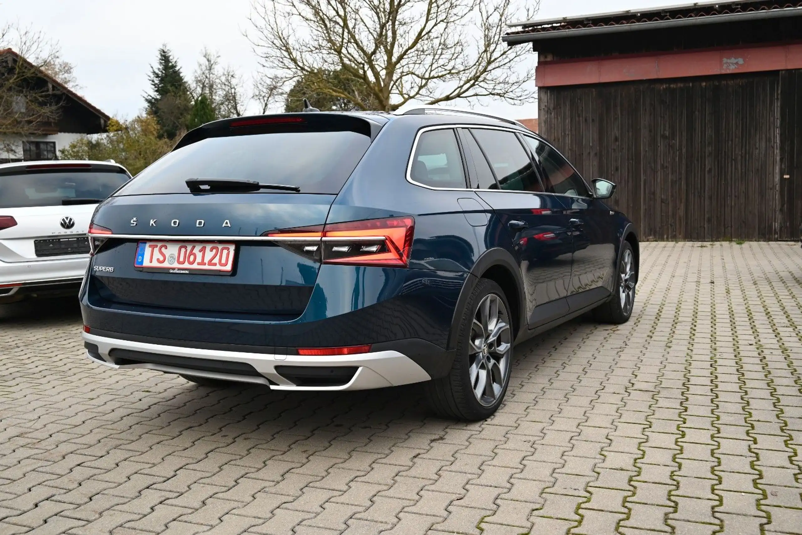 Skoda - Superb