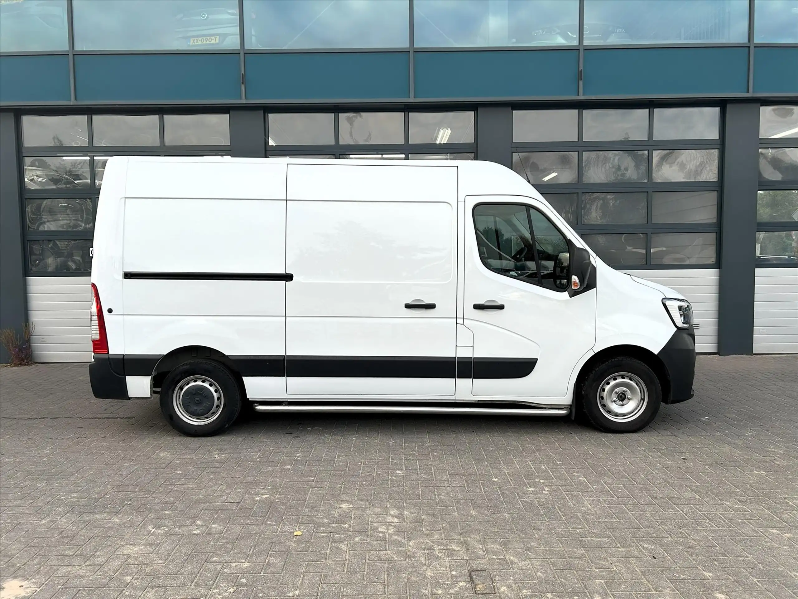 Renault - Master