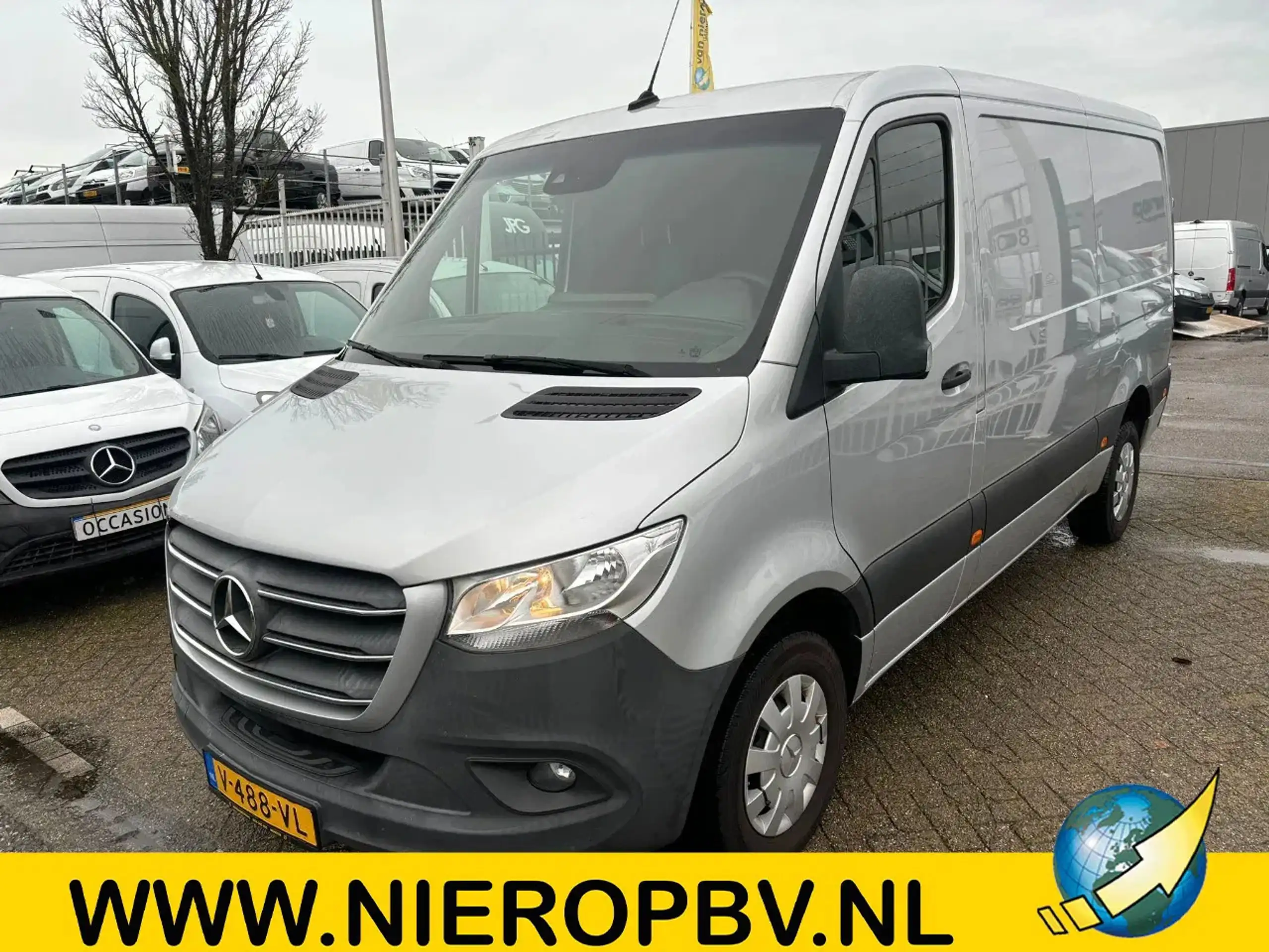 Mercedes-Benz - Sprinter