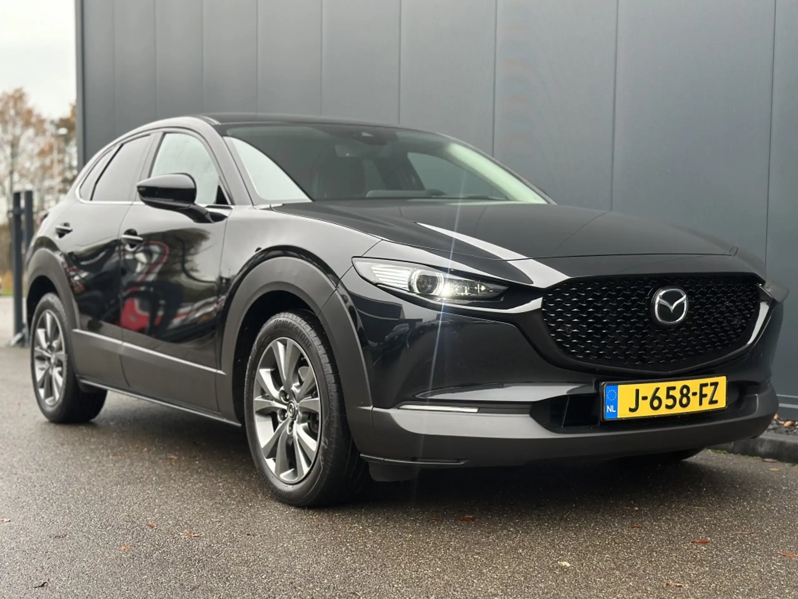 Mazda - CX-30