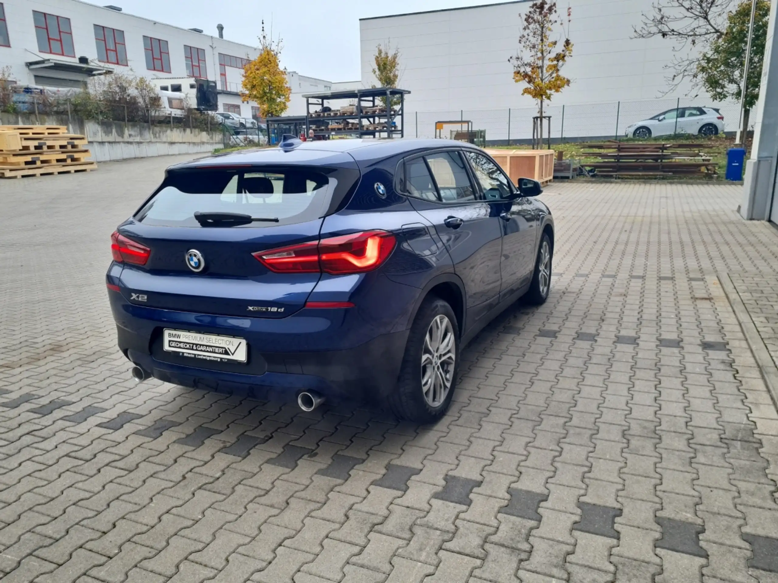 BMW - X2