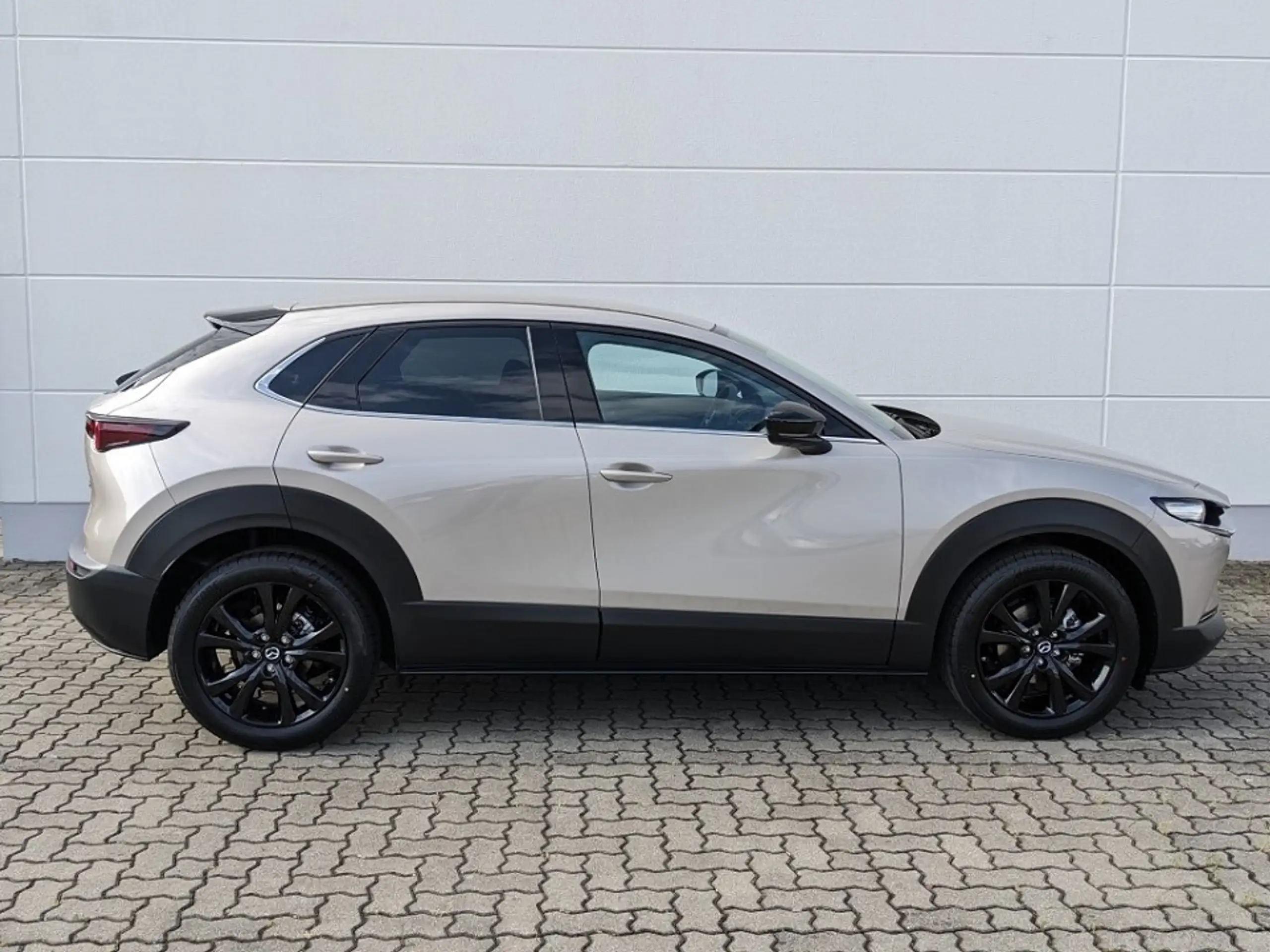 Mazda - CX-30