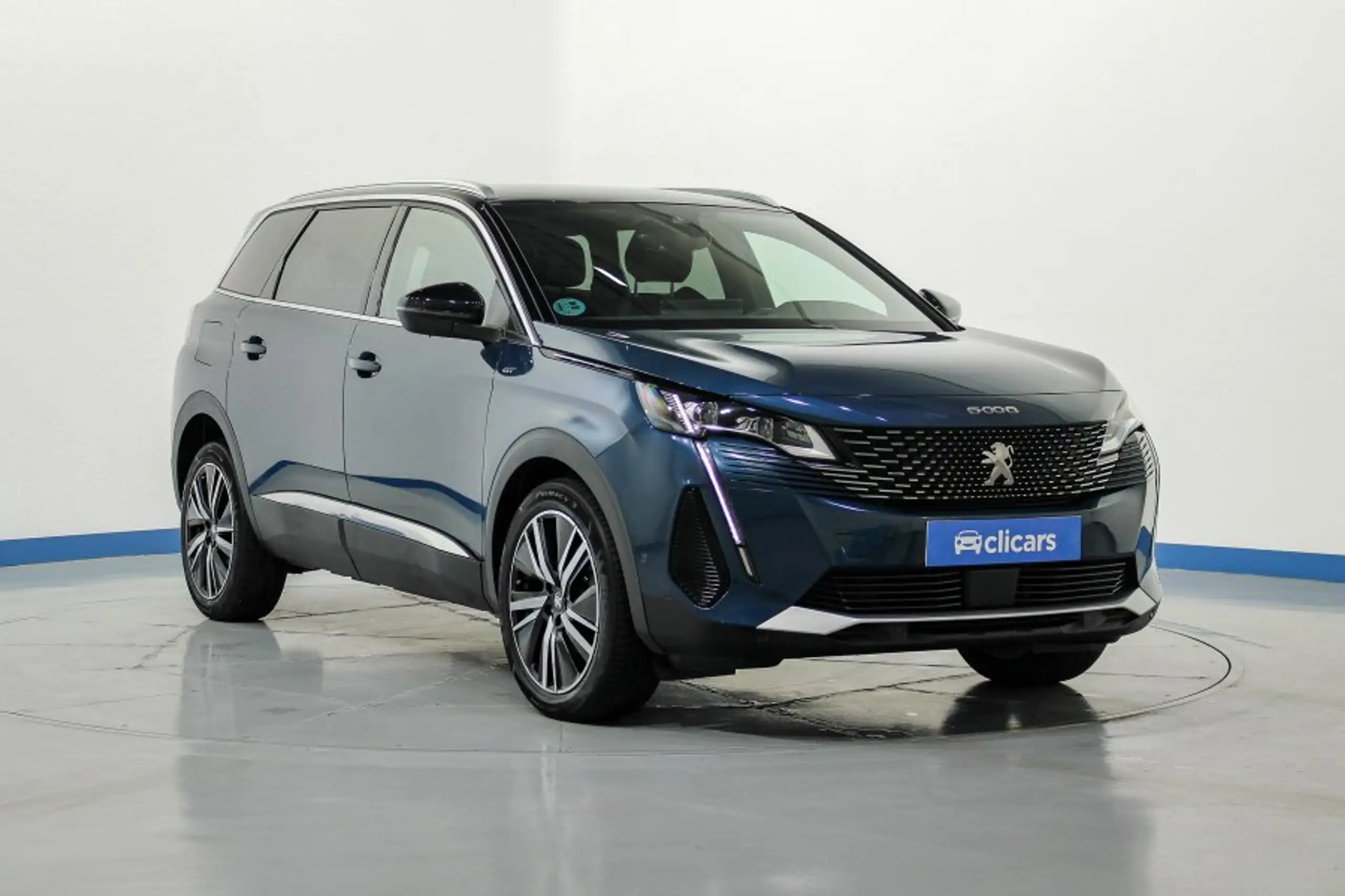 Peugeot - 5008