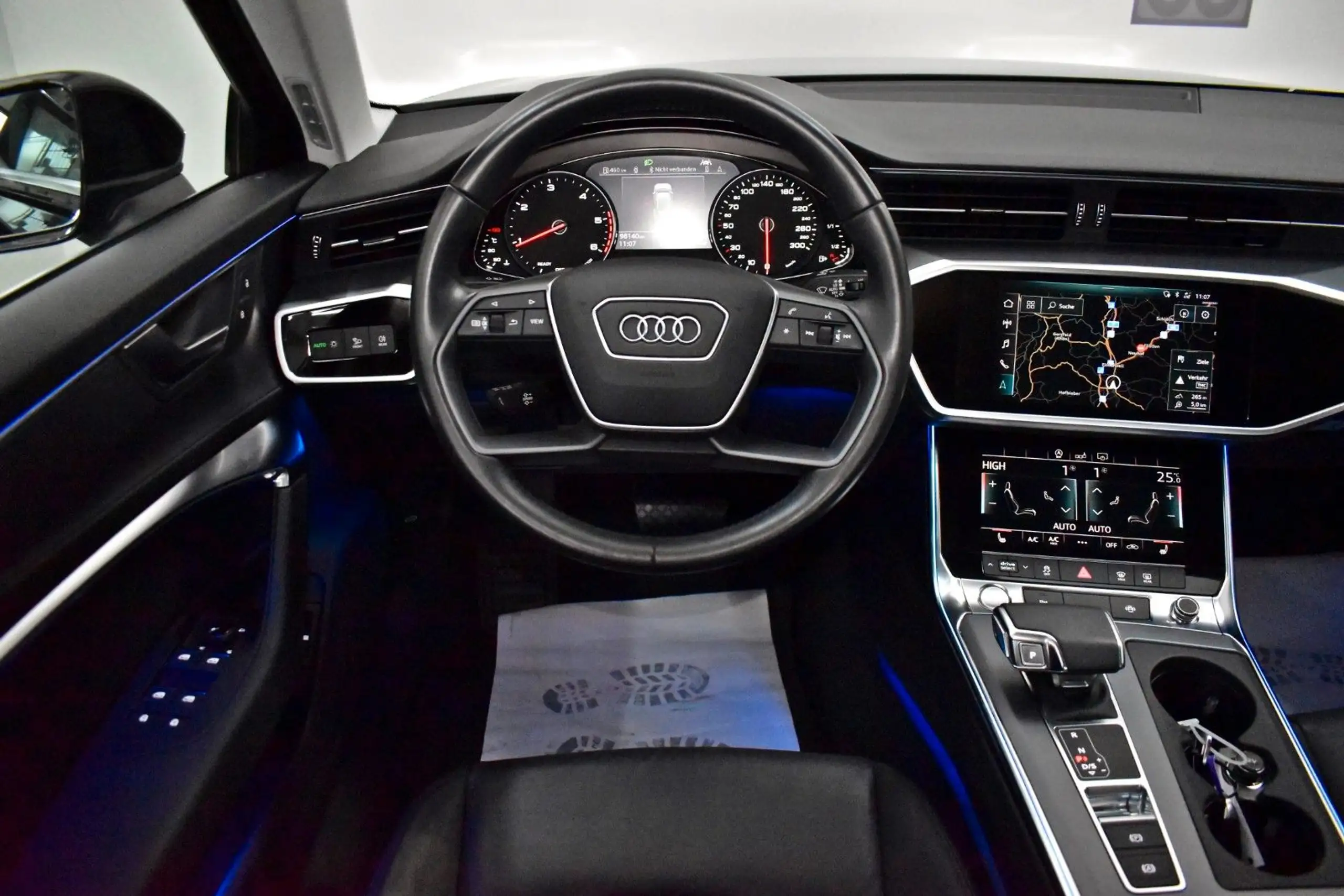 Audi - A6