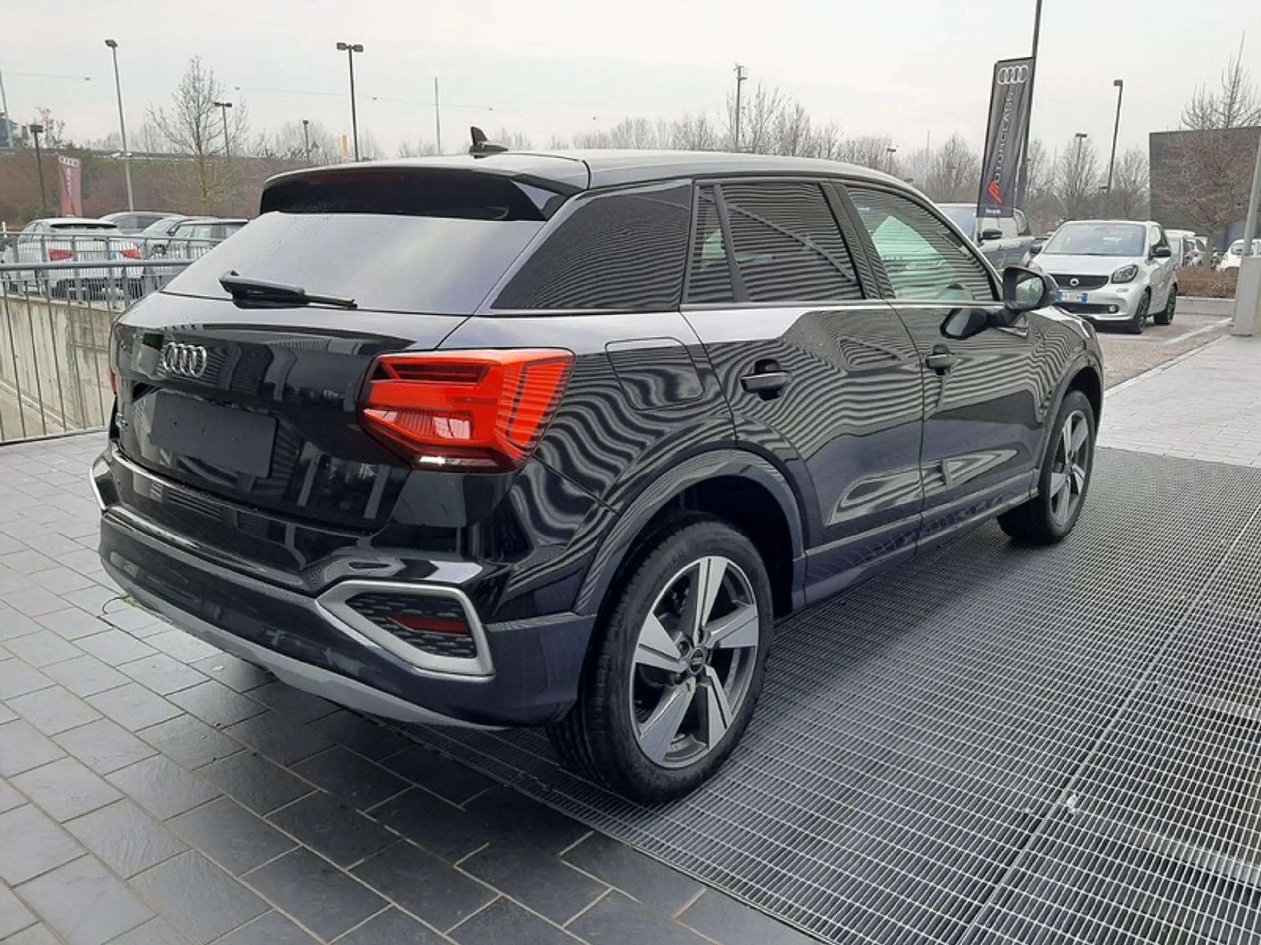 Audi - Q2