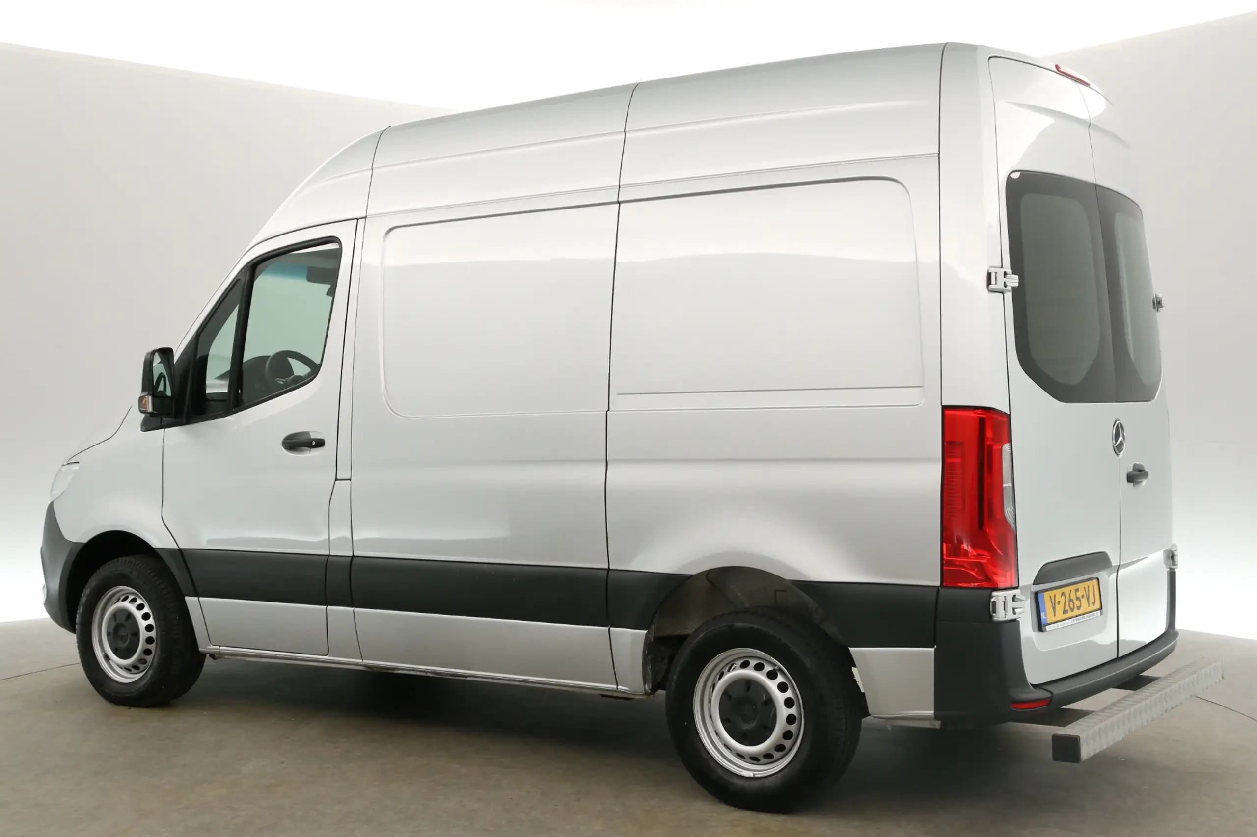 Mercedes-Benz - Sprinter