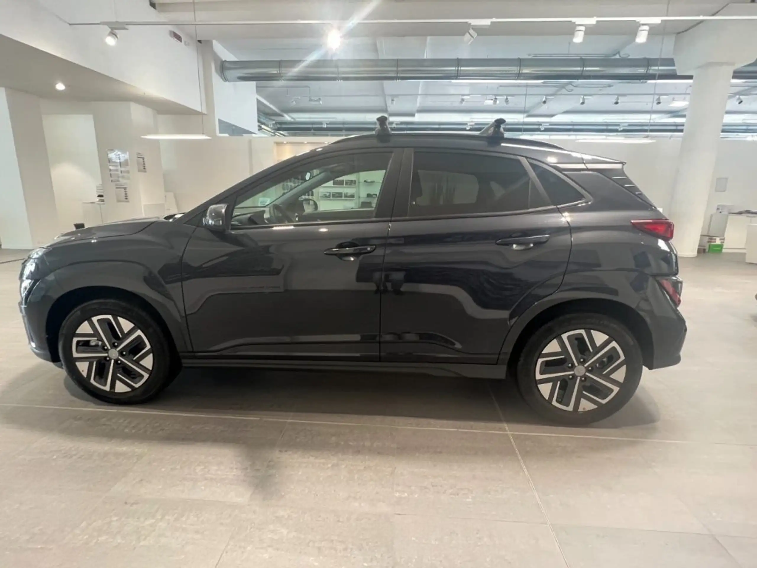 Hyundai - KONA