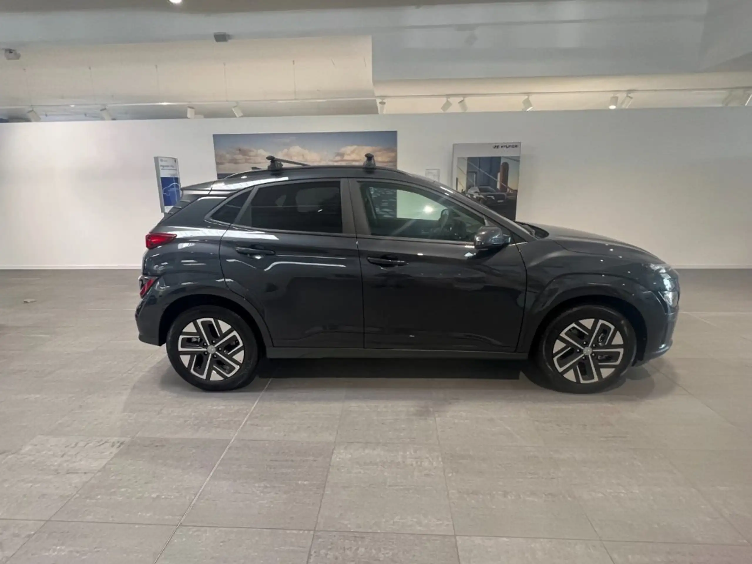 Hyundai - KONA