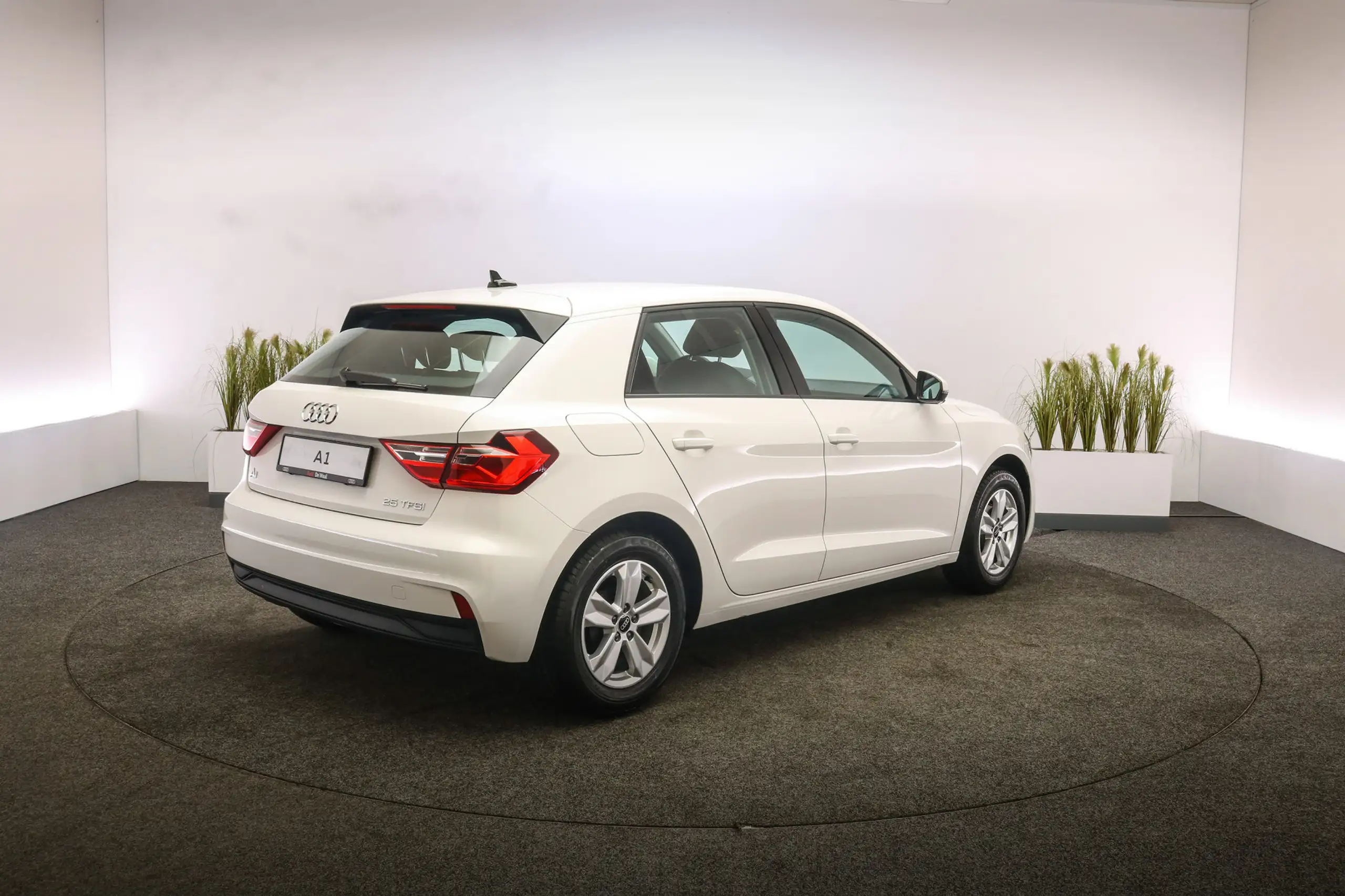 Audi - A1