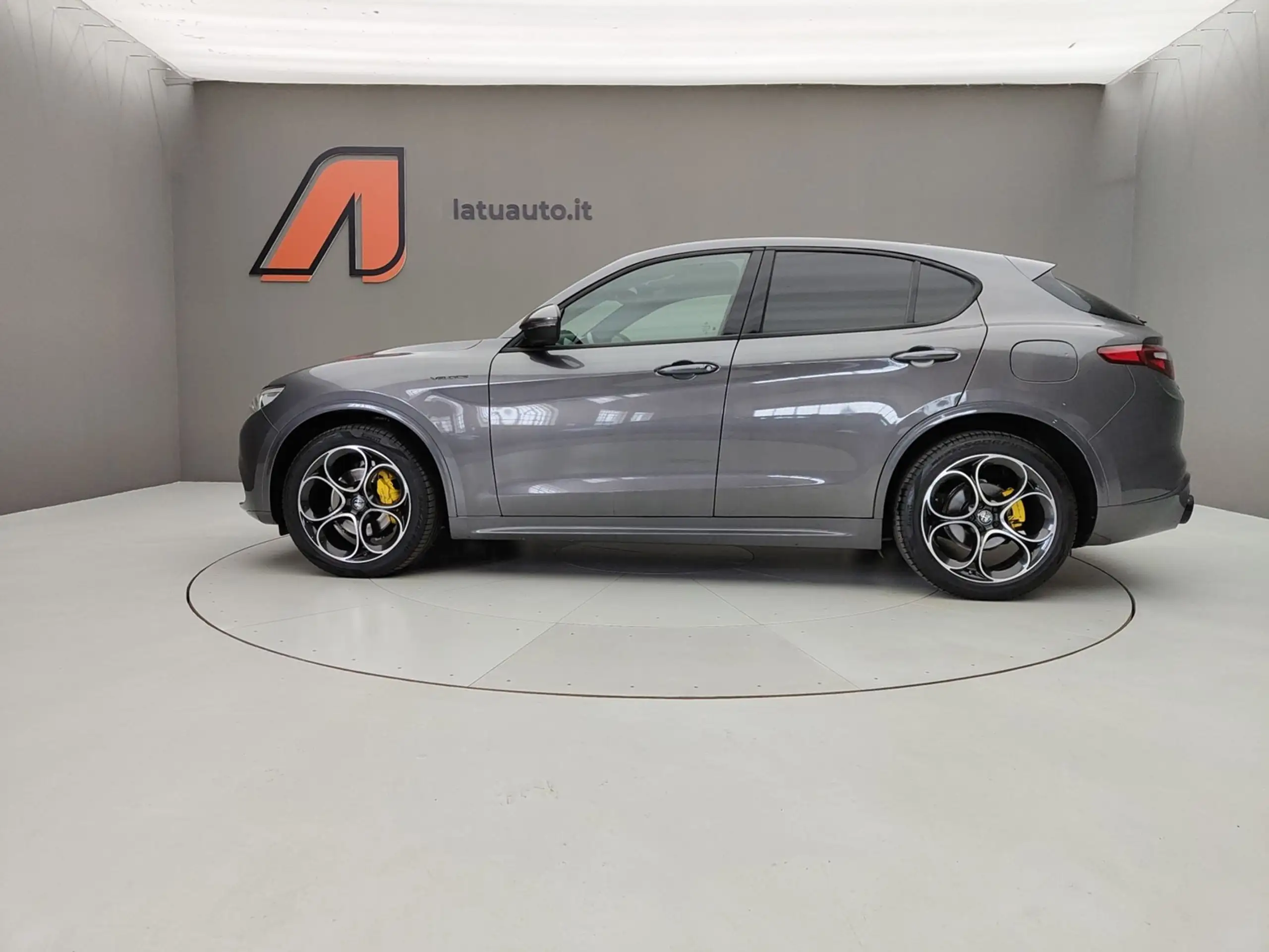 Alfa Romeo - Stelvio