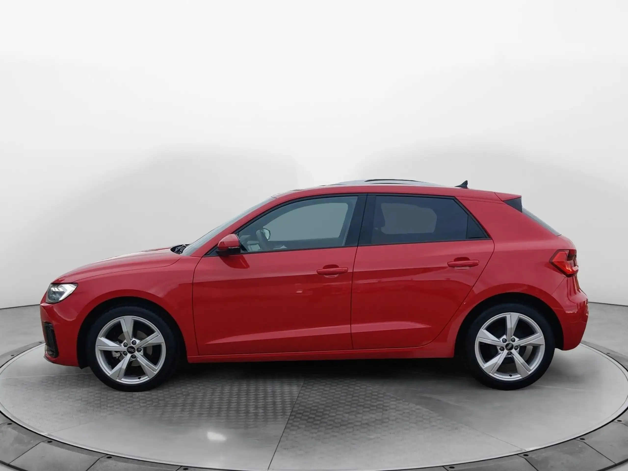 Audi - A1