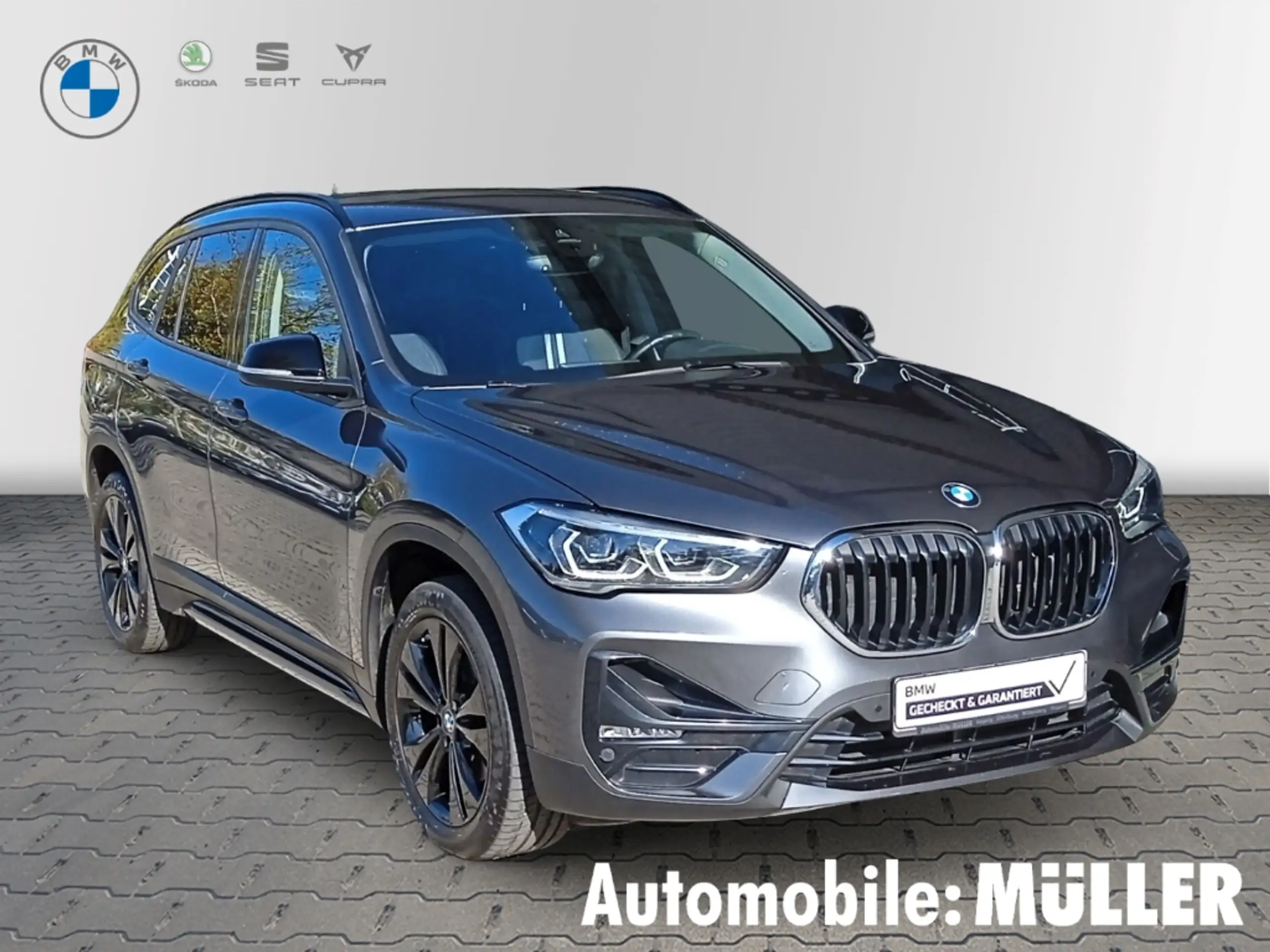 BMW - X1