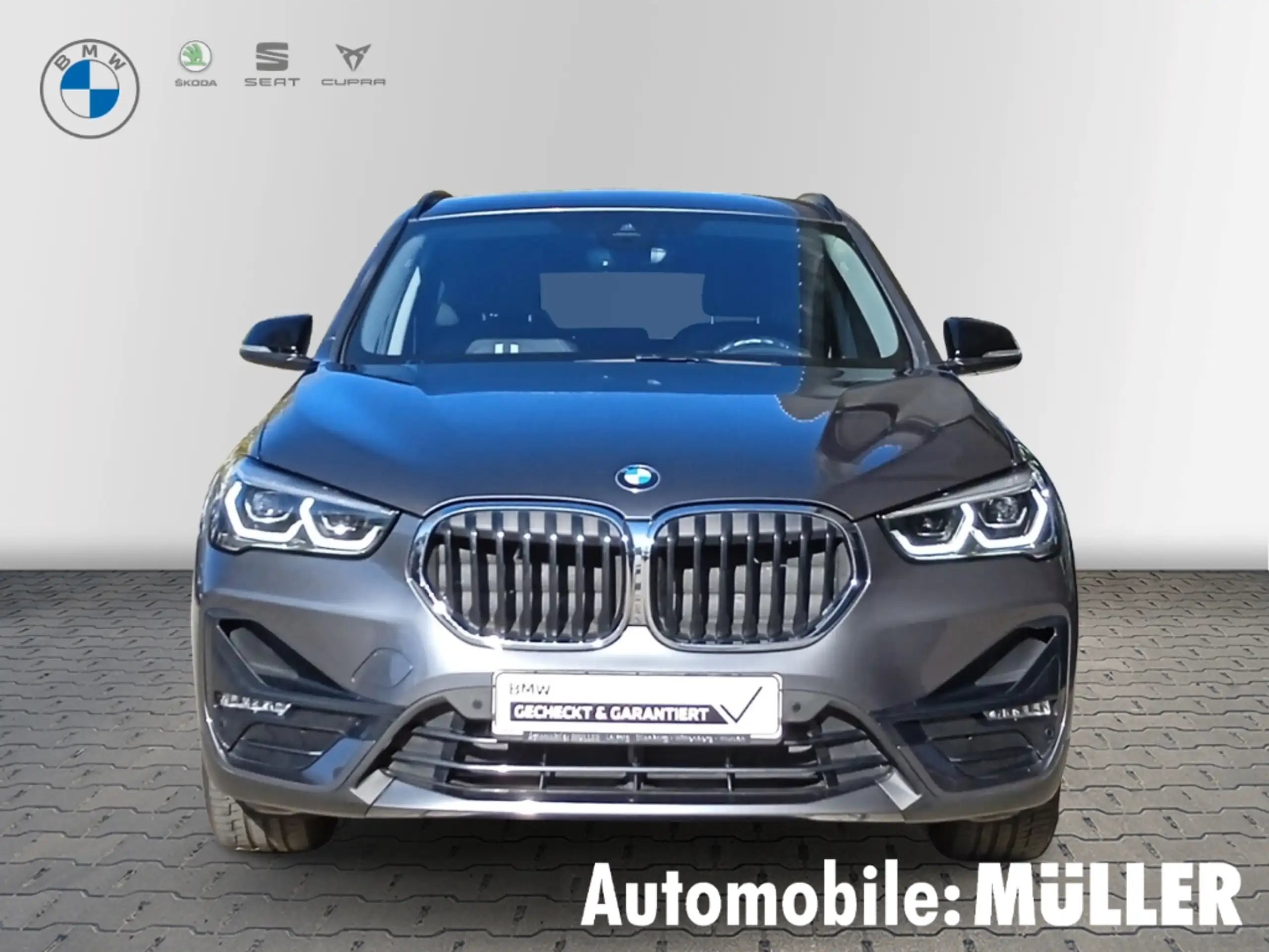 BMW - X1