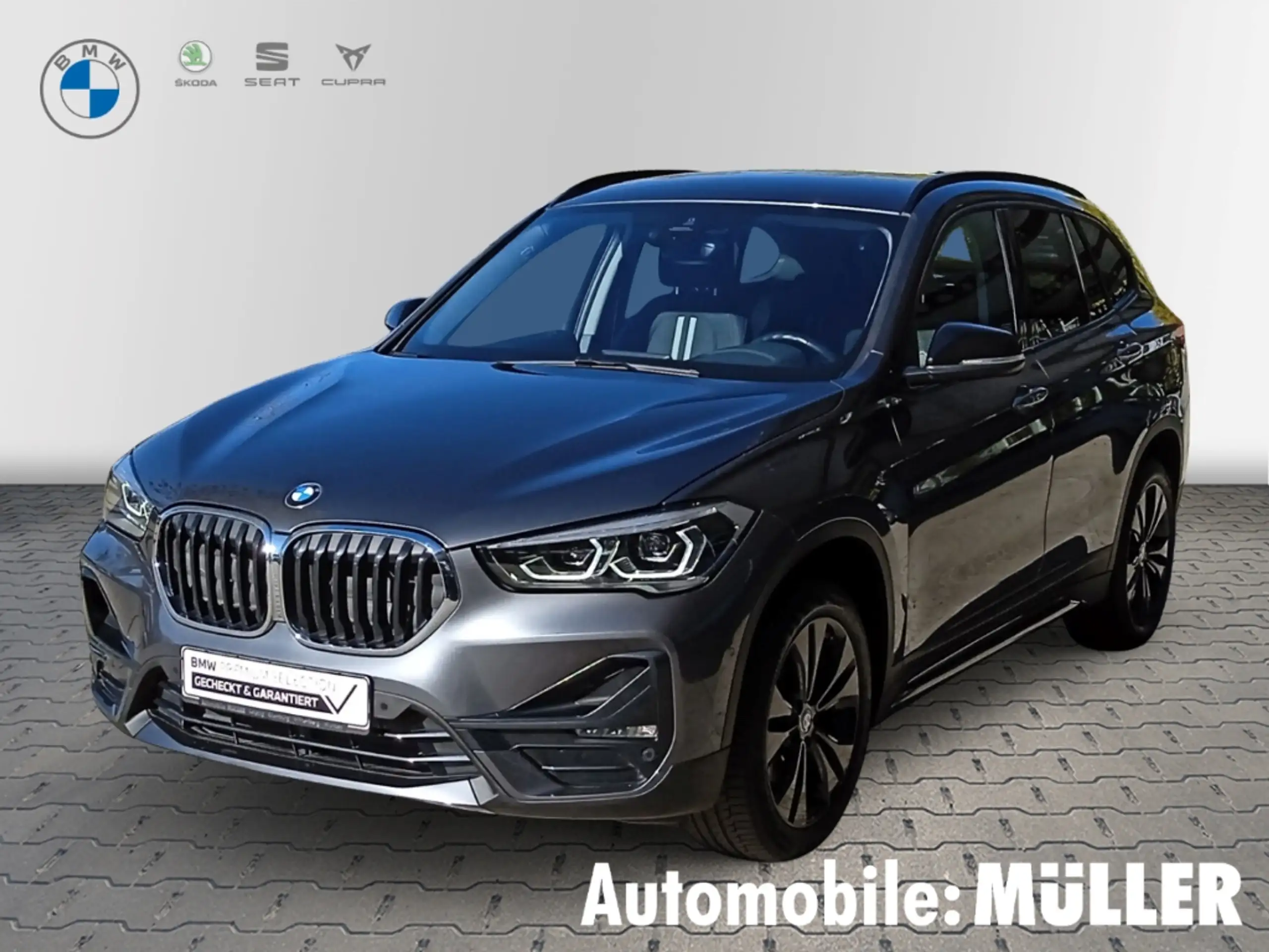 BMW - X1