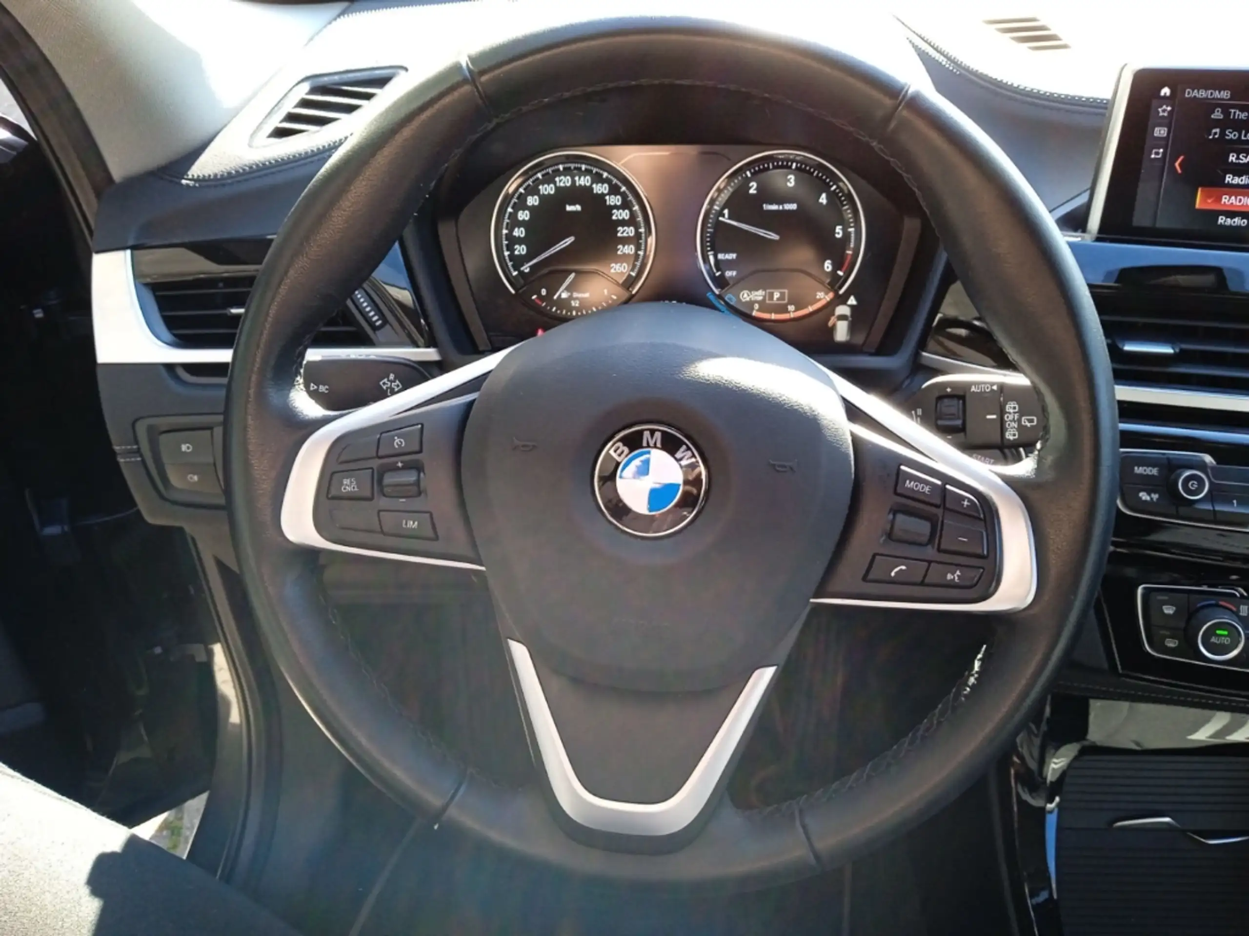 BMW - X1