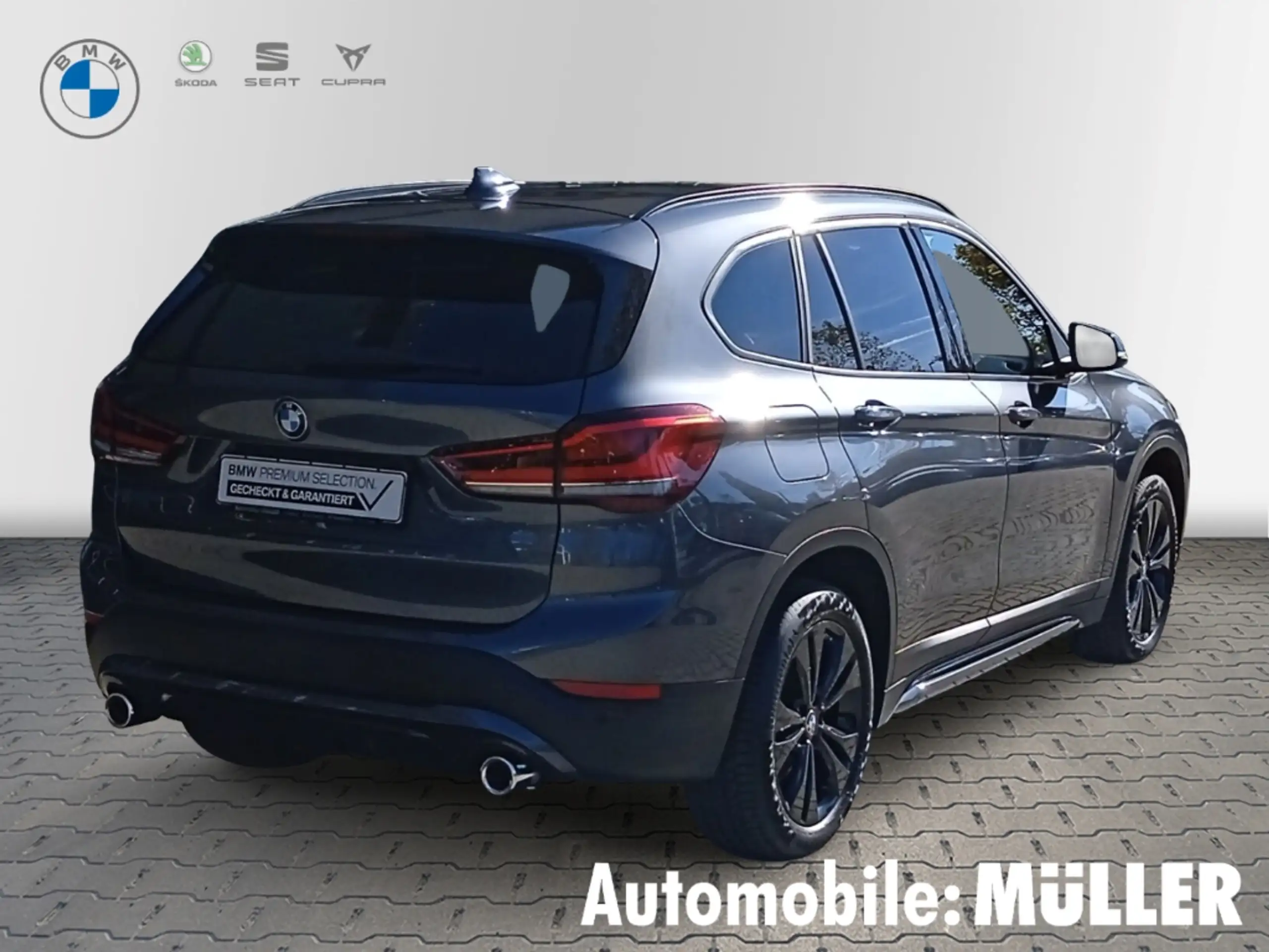 BMW - X1