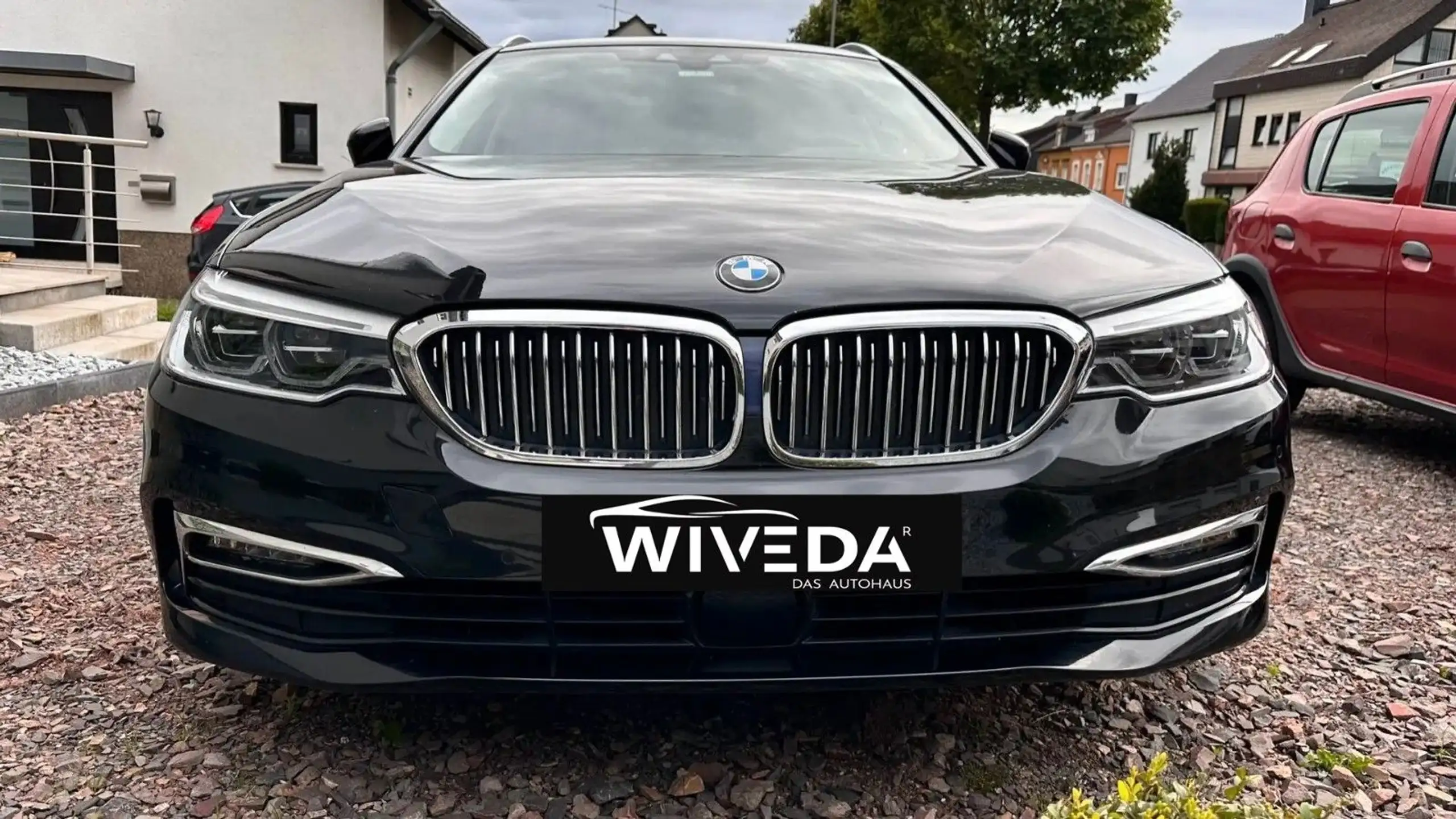 BMW - 525