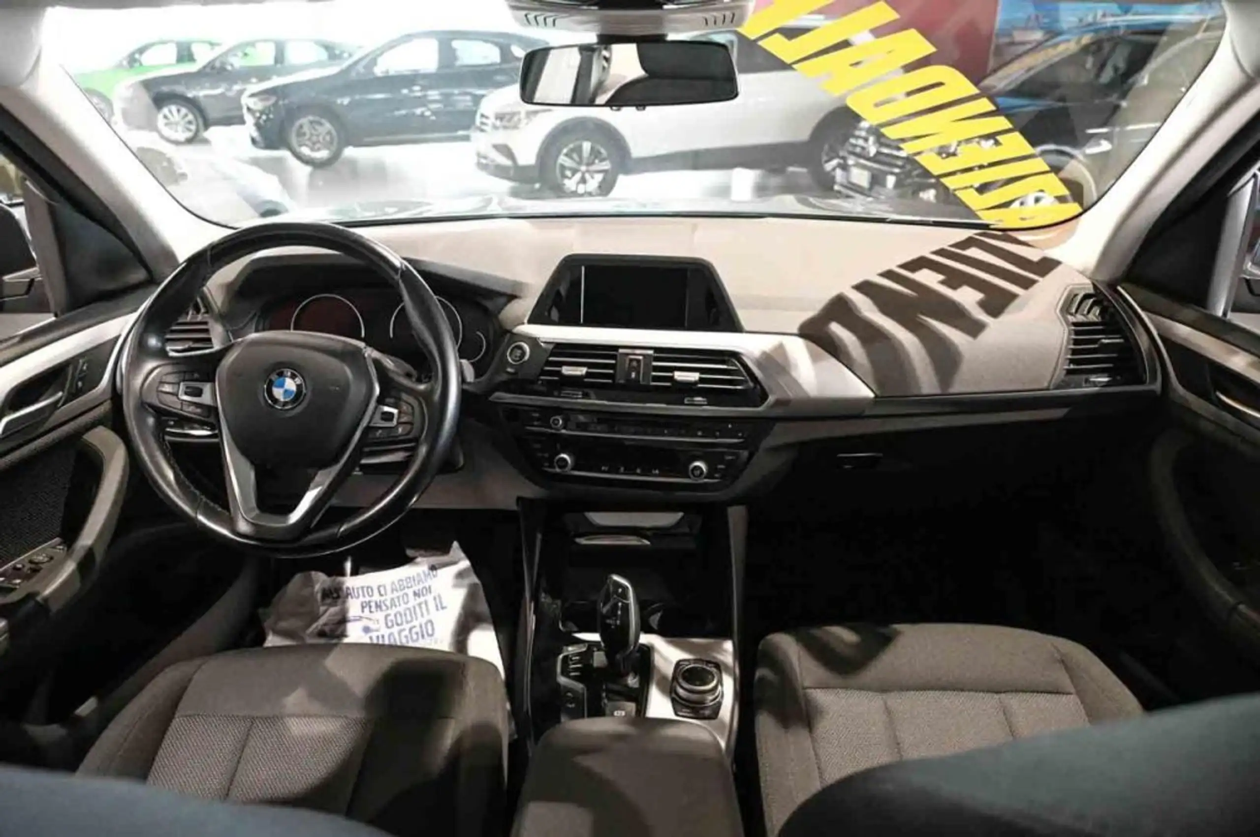 BMW - X3