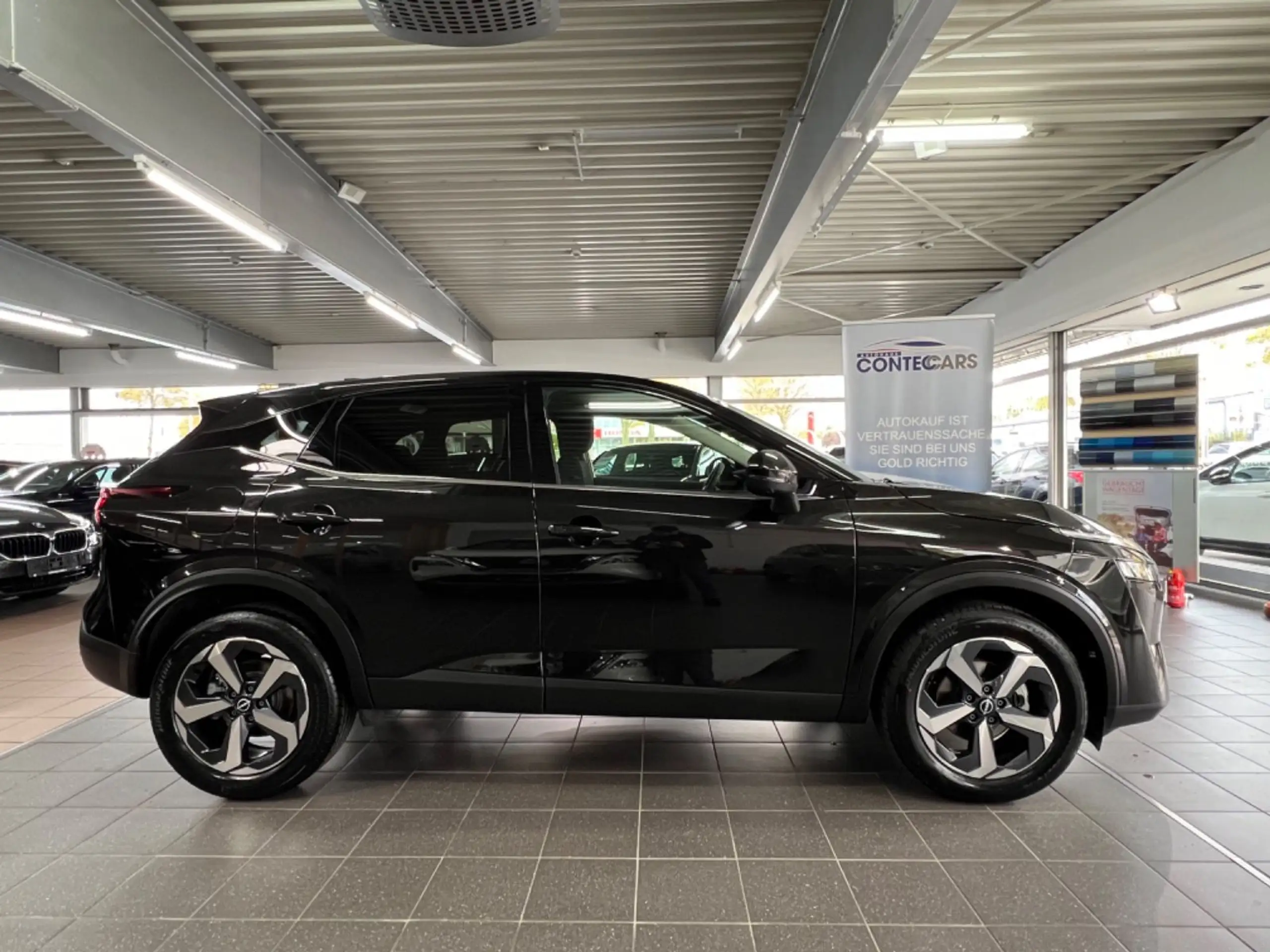 Nissan - Qashqai