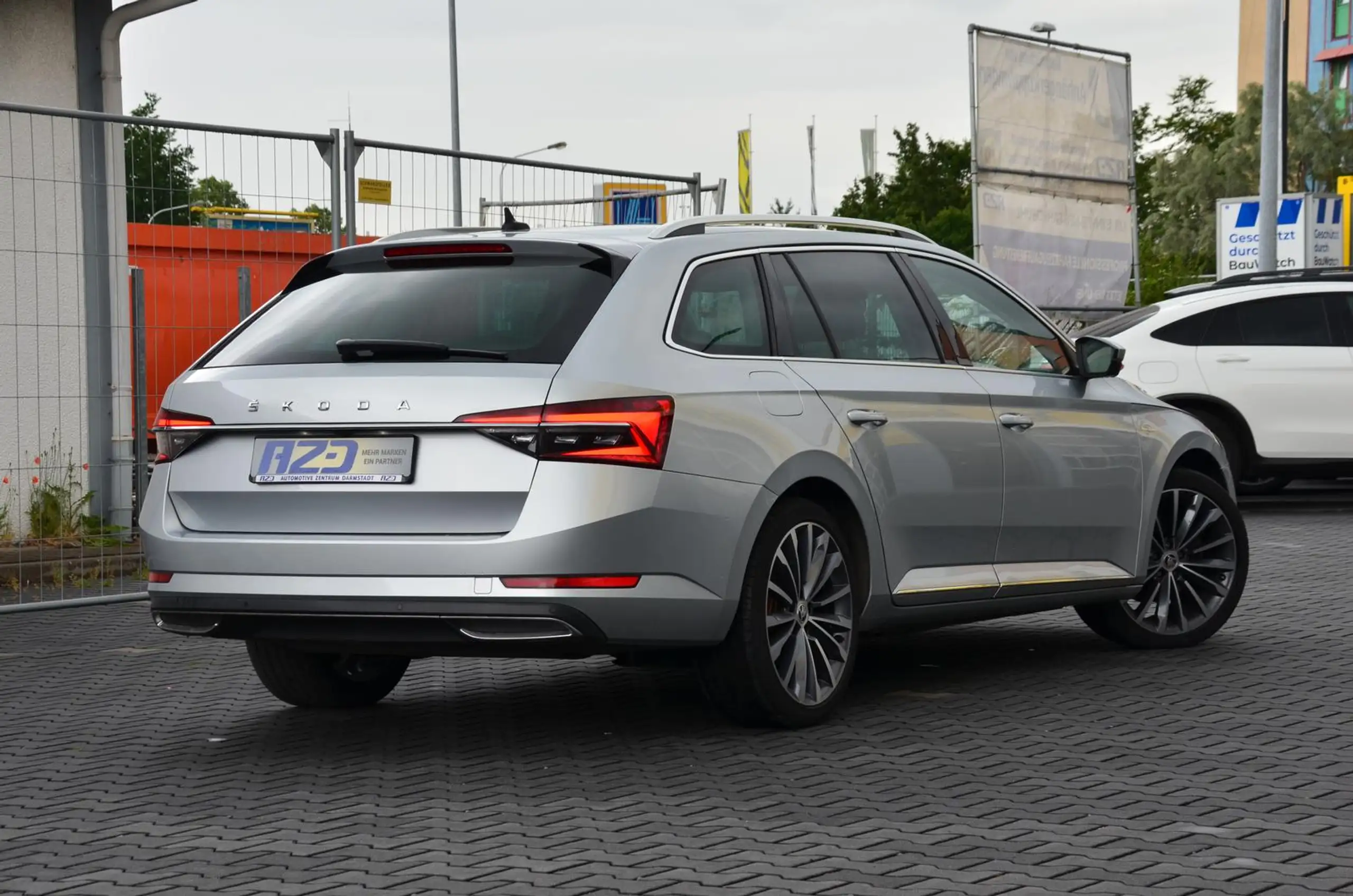 Skoda - Superb