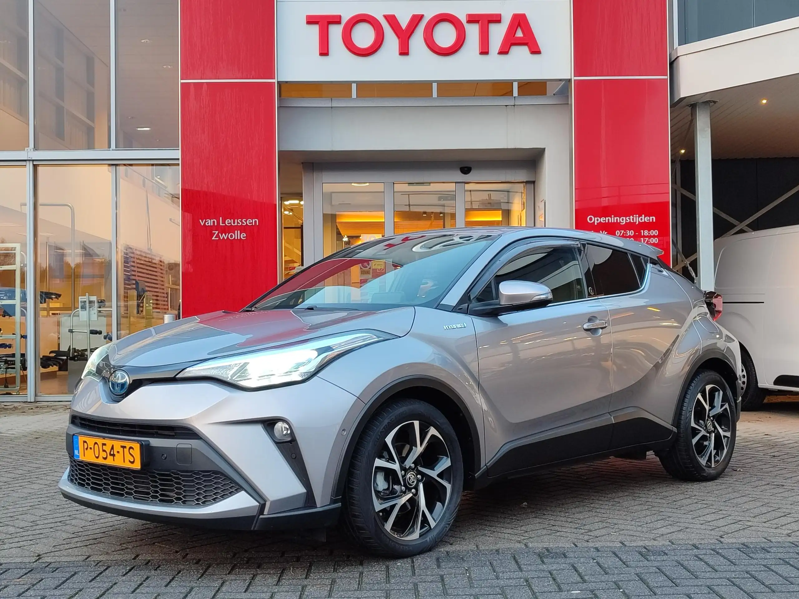 Toyota - C-HR