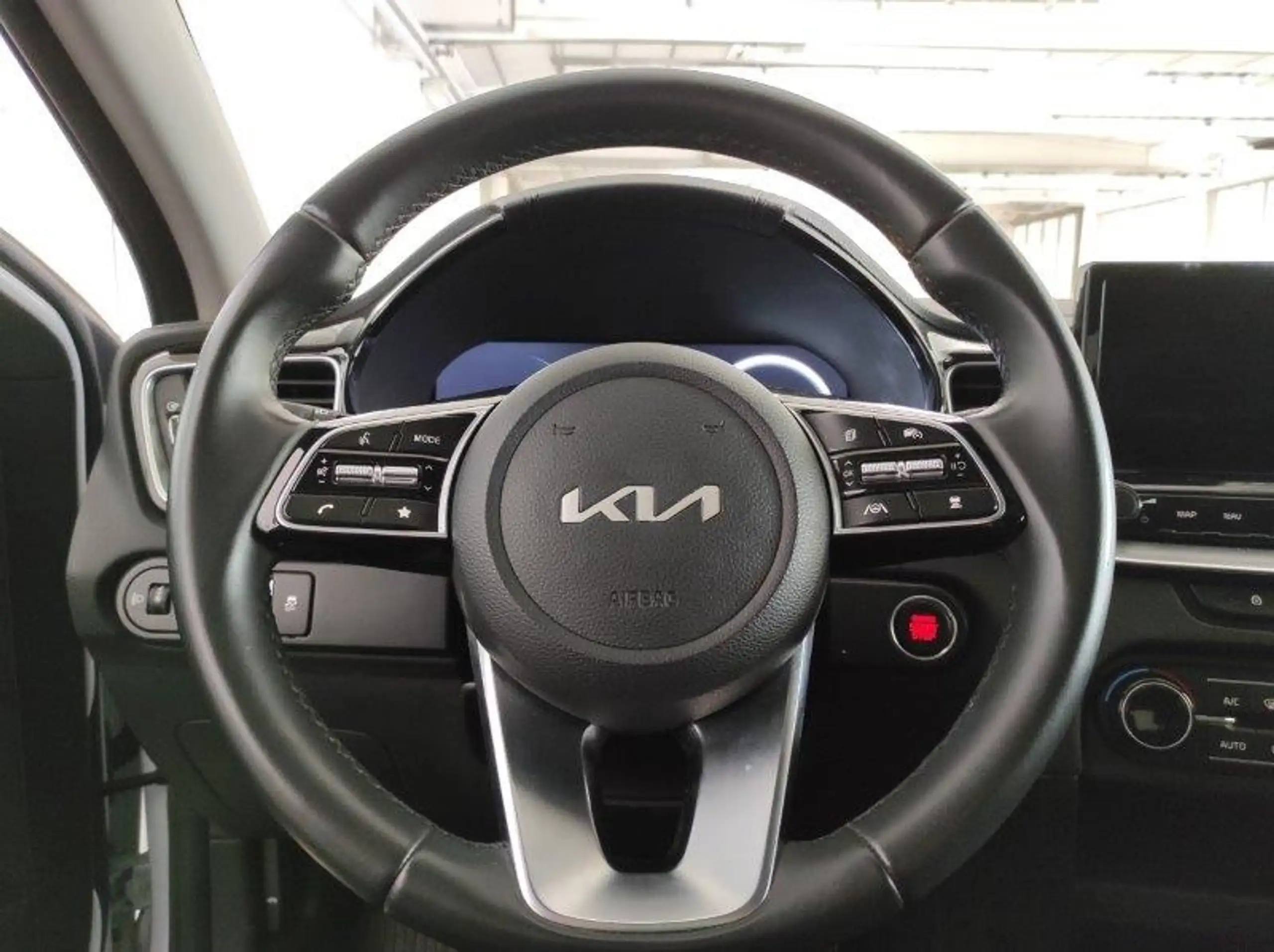 Kia - XCeed