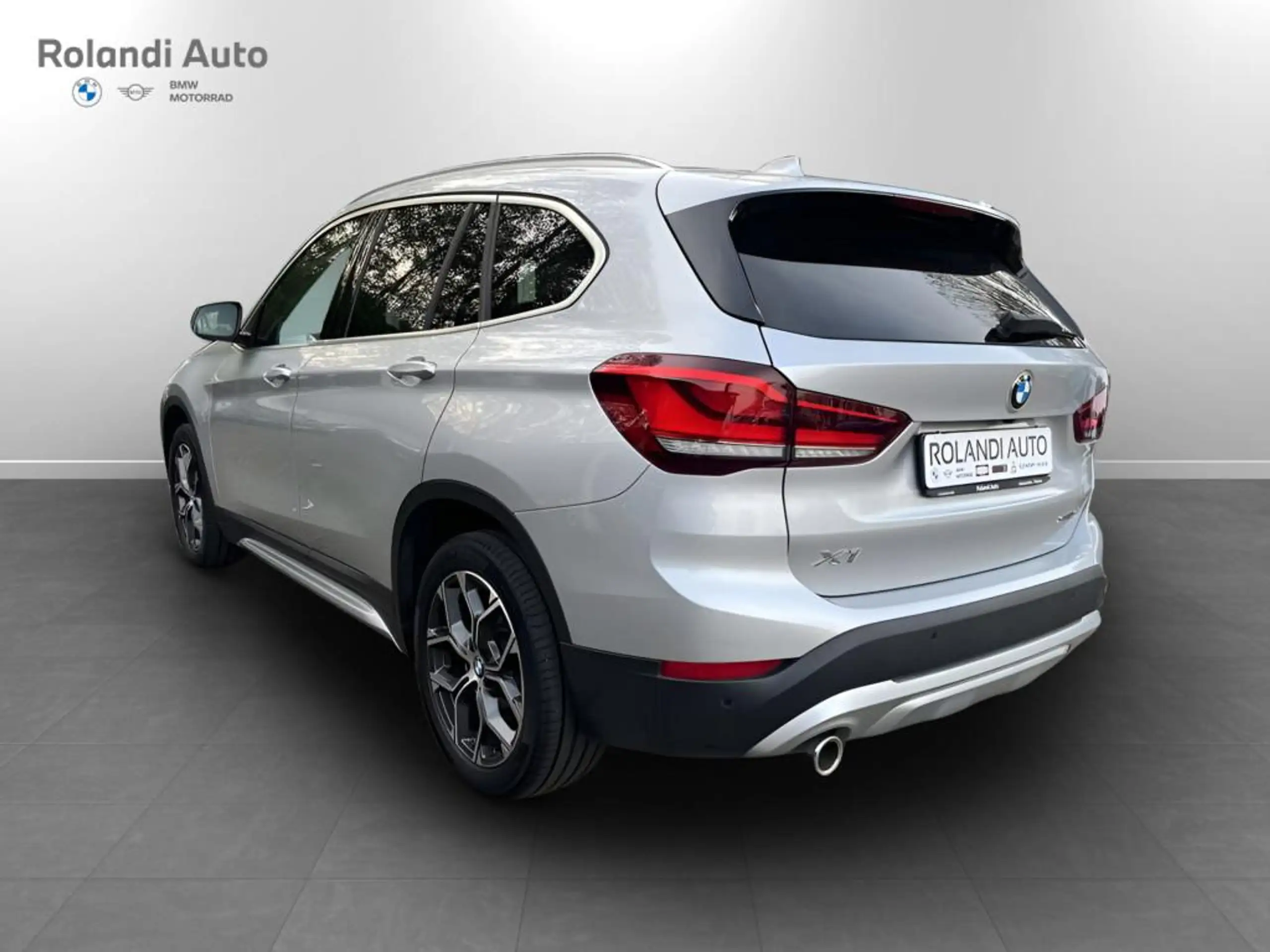 BMW - X1