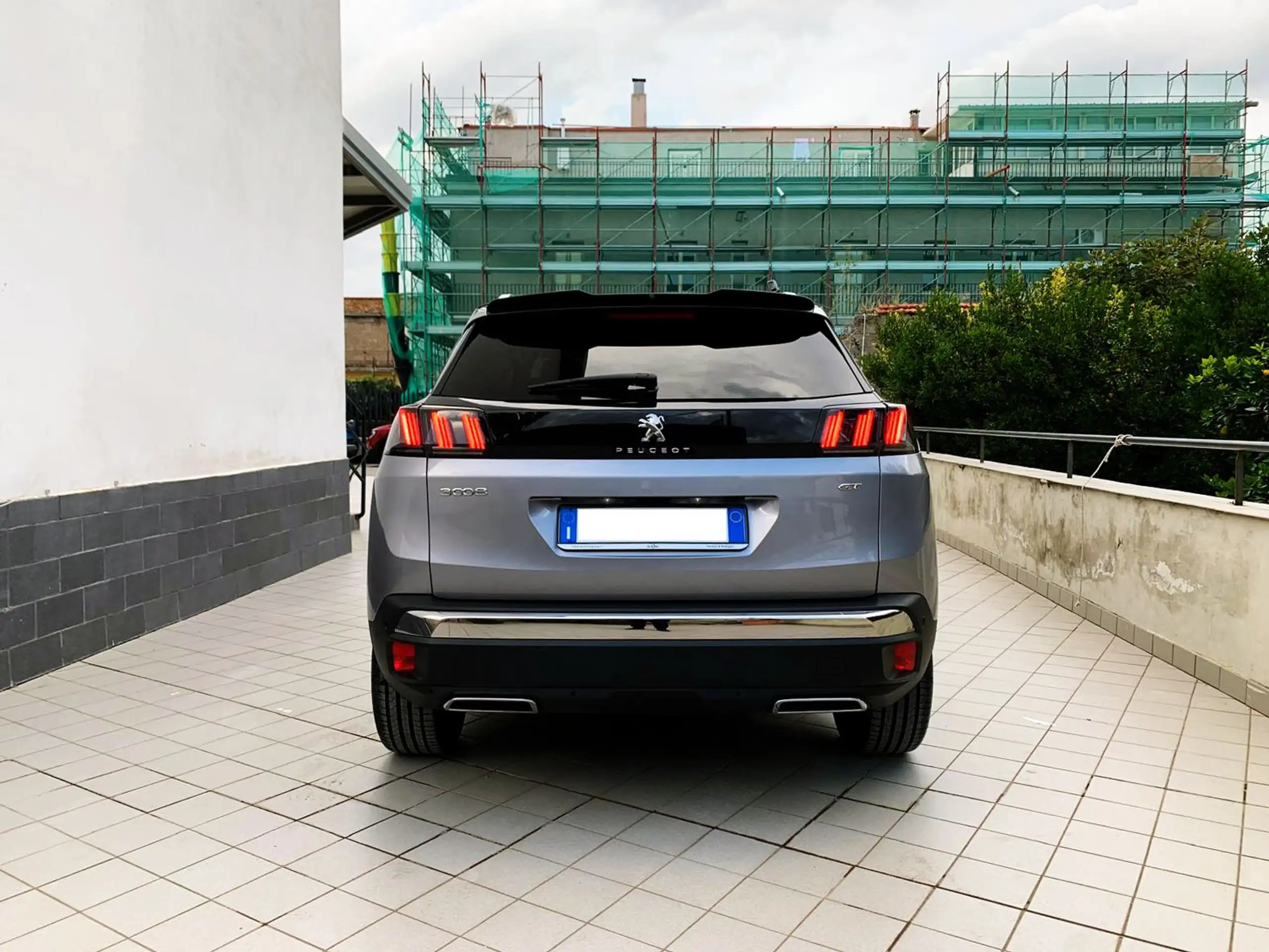 Peugeot - 3008