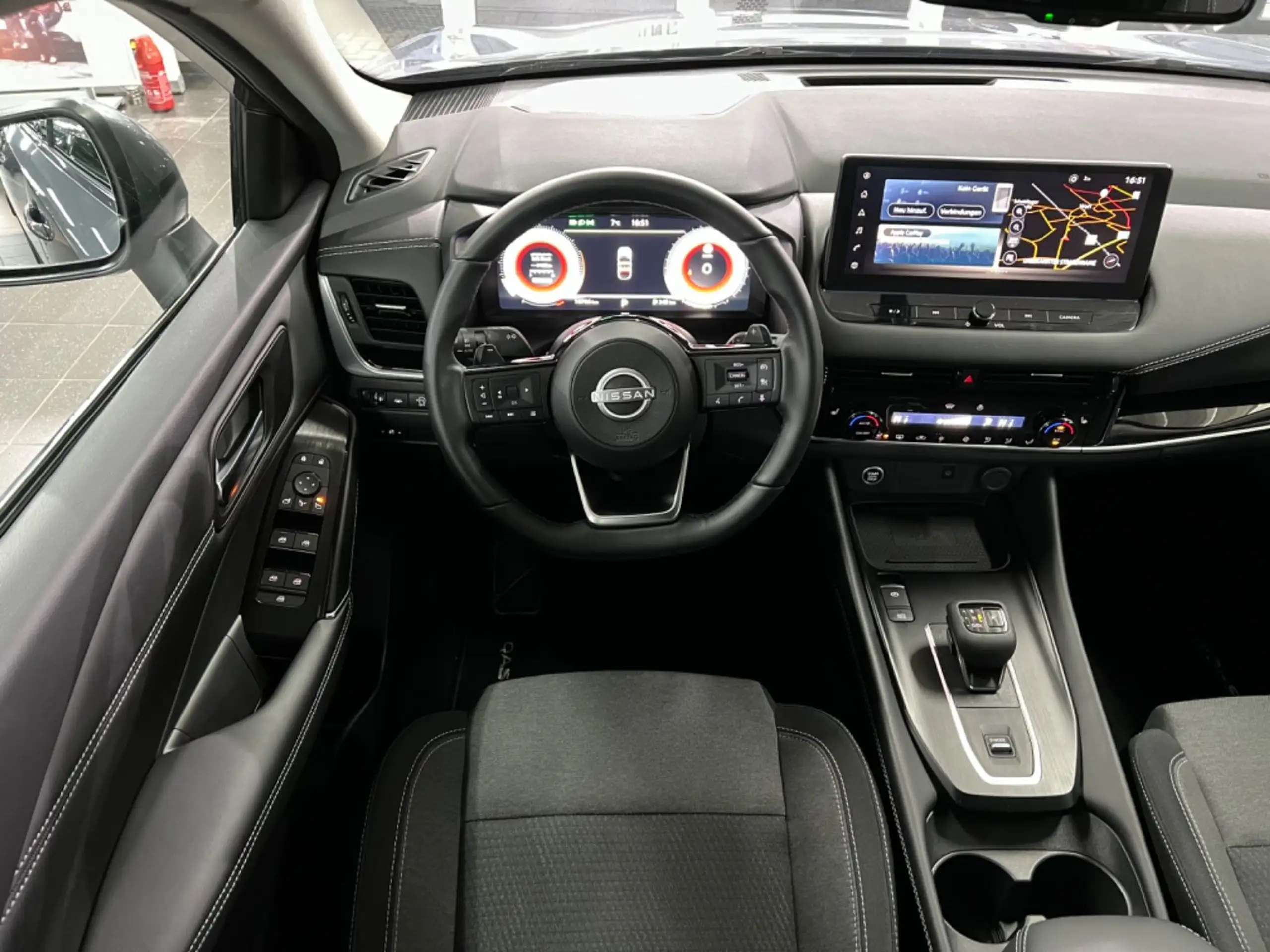 Nissan - Qashqai