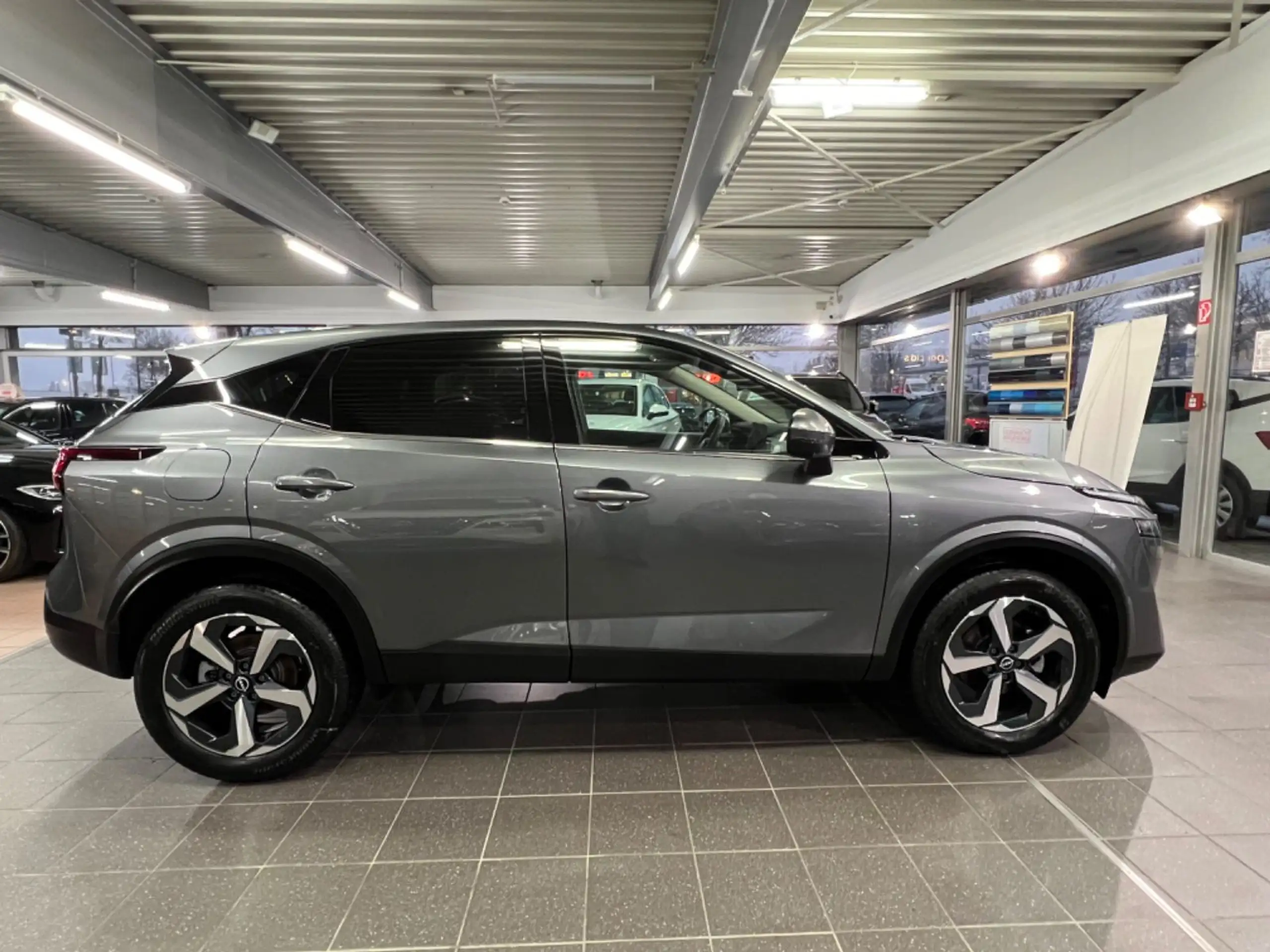 Nissan - Qashqai